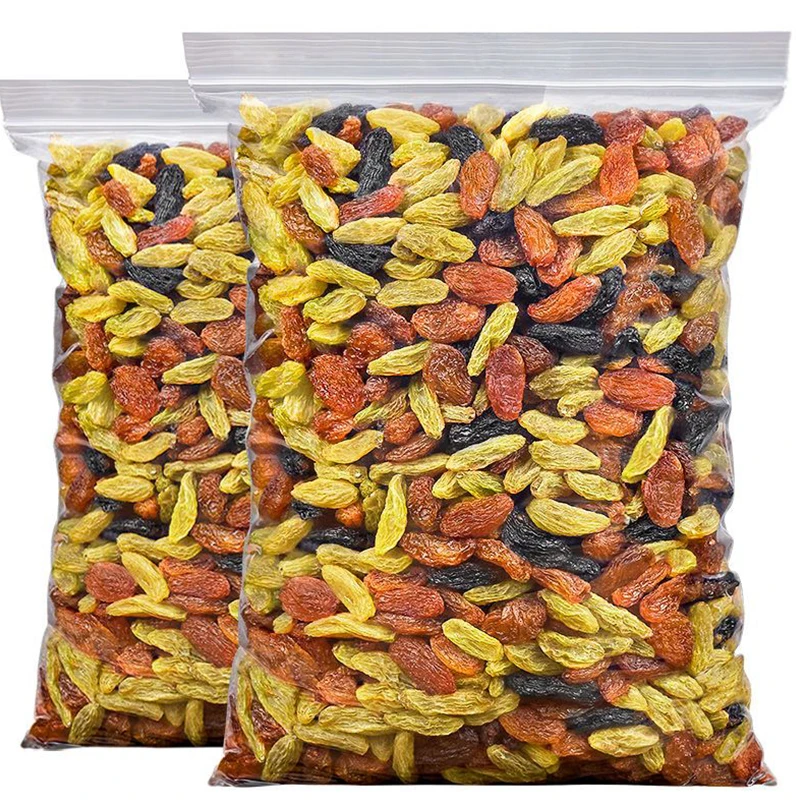 Wholesale healthy nuts and dried fruits natural four-color raisin snacks export