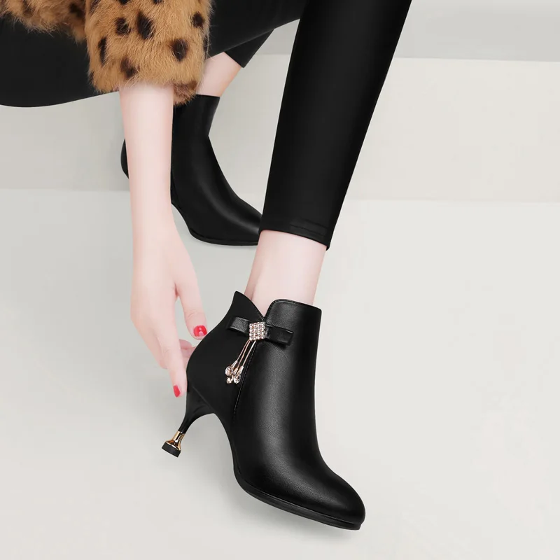 New hot sale Custom Logo Gothic Style Super High Heels Ankle Boots Women Shoes Lace-up Martin Boots dropshipping