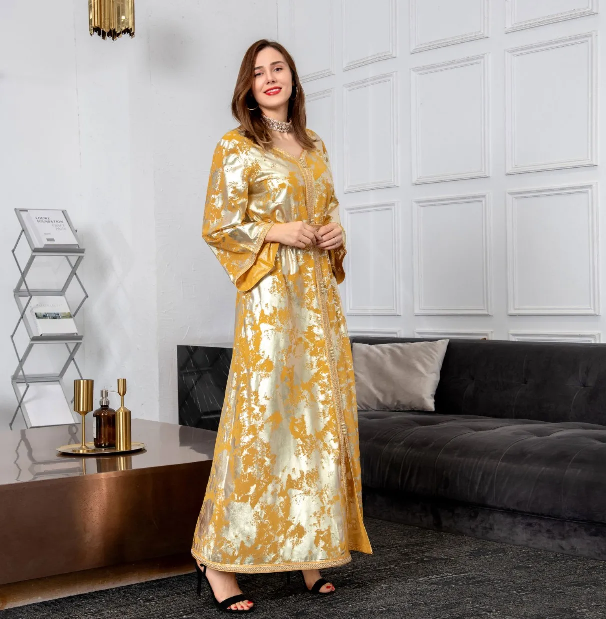 Latest Dubai High Expensive Islamic Clothing Muslim Women Chiffon Kaftan Abaya Turkey Maroccan Dress With Gilding  Gold Blocking