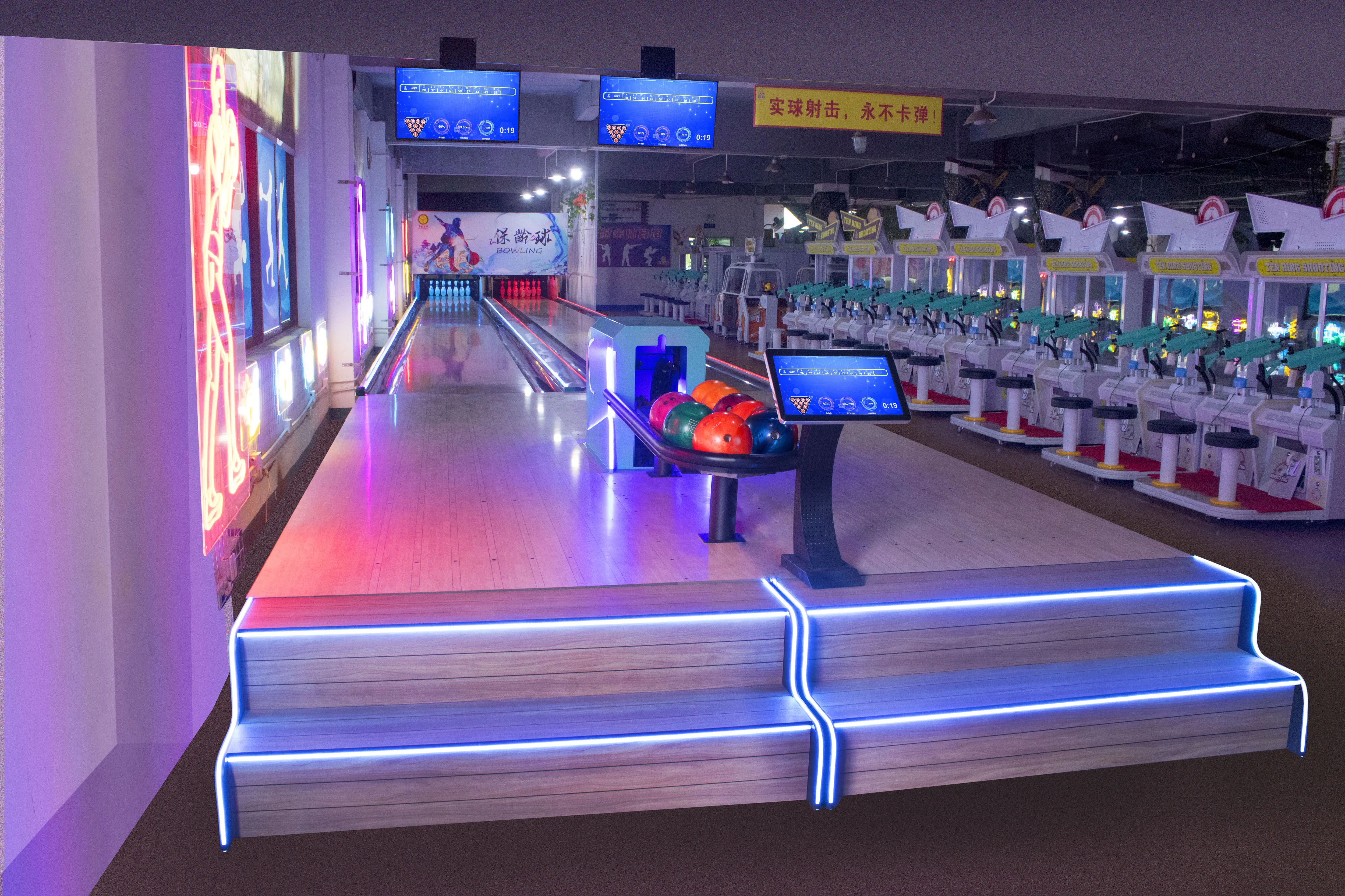 Hot Sale Indoor Sports Equipments Bowling Machine Complete Set Bowling Equipment For Adult and Children Electronic Scoring