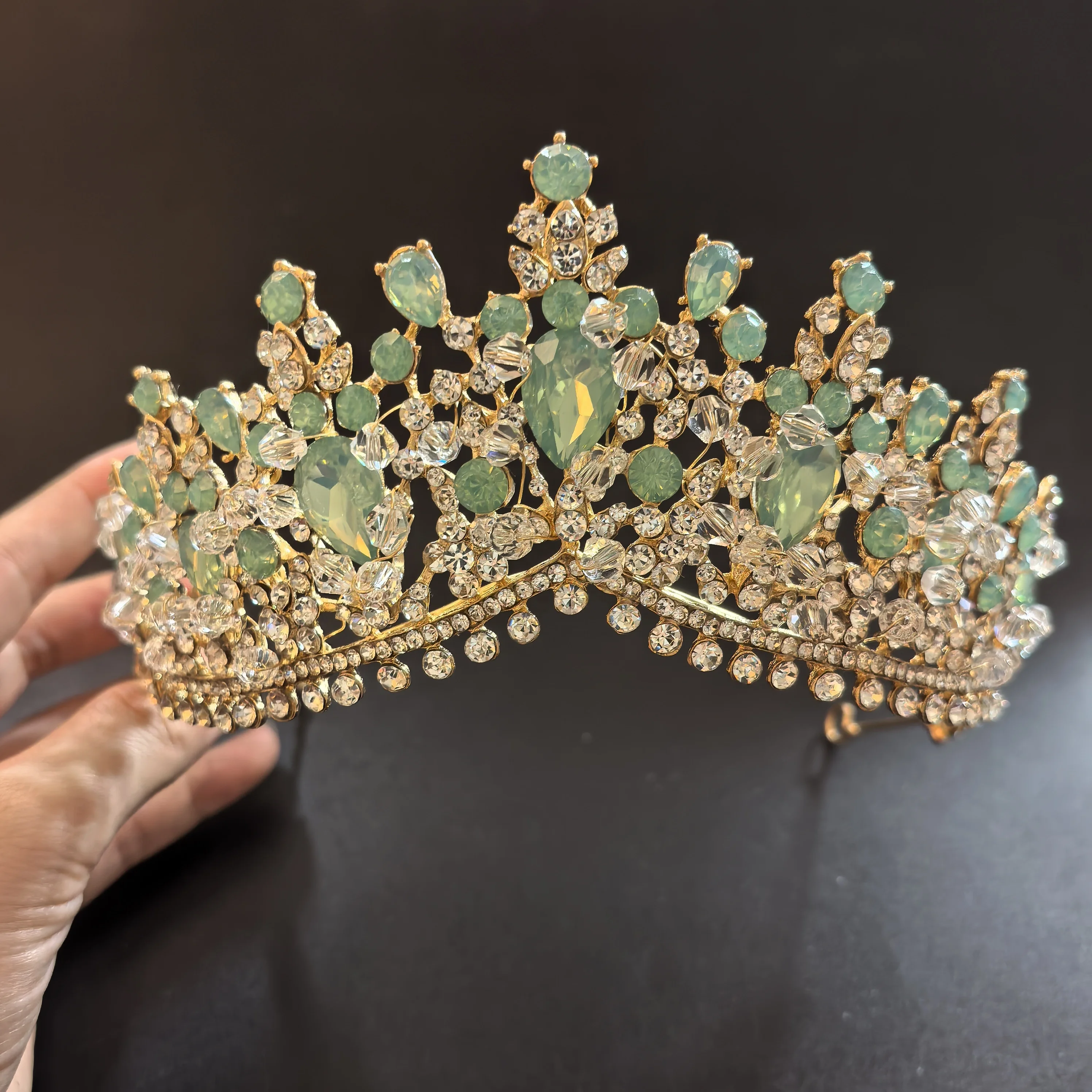 ROMANTIC Handmade wedding hair accessory pageant rhinestone bridal tiaras with crystal