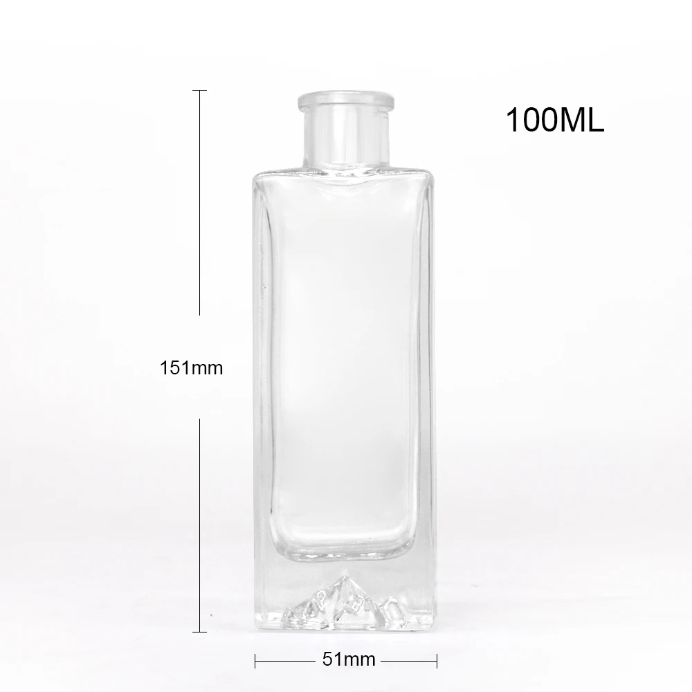 China 750ml empty clear color glass wine bottles with wood cork home brew Glass Mountain Bottle bulk sale