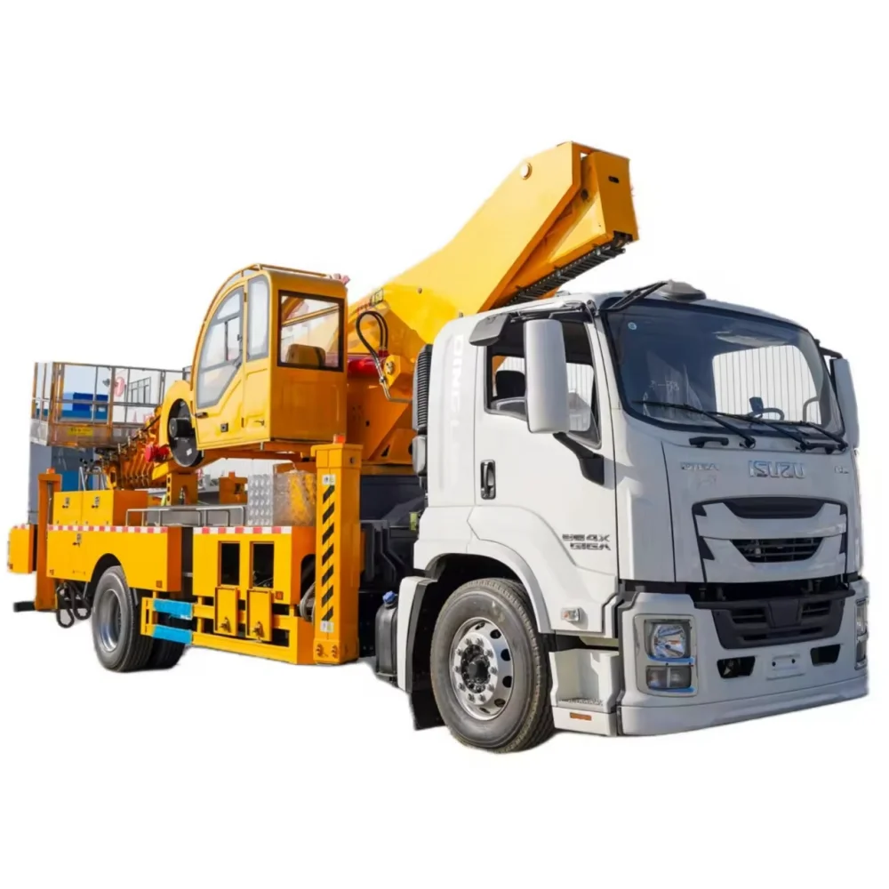 Isuzu GIGA 6wheels telescopic bucket truck 45M 28M High altitude operation aerial aerial platformtruck For loading billboards