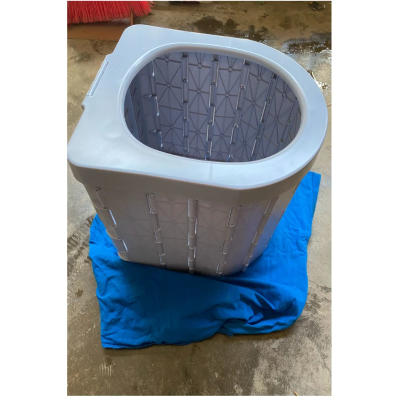 Waterproof Porta Potty Car Bucket Portable Potty Car Toilet Bucket  Camping Portable Folding Toilet with Lid