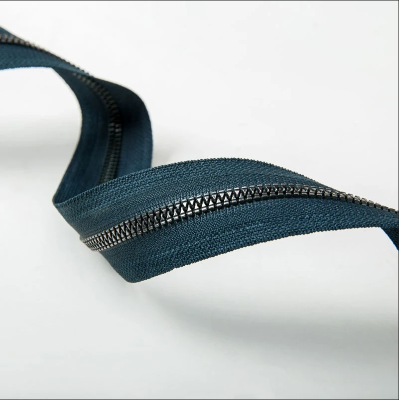 Dawei Factory #5 Metal Zipper Double Slider Zinc Alloy Teeth Customized Logo metal zipper For Garments