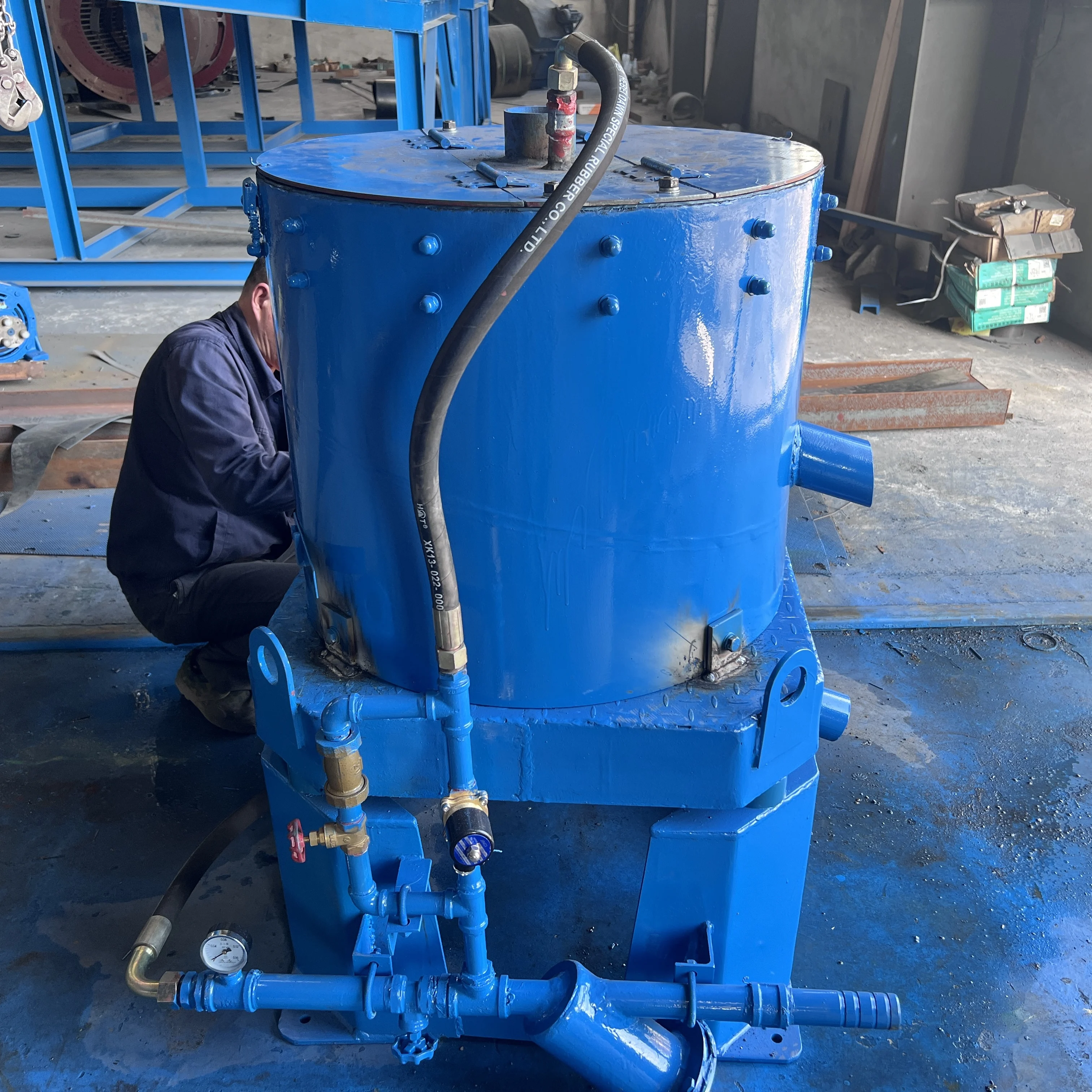 Knelson Falcon centrifuge concentrator spin concentrator gold processing equipment