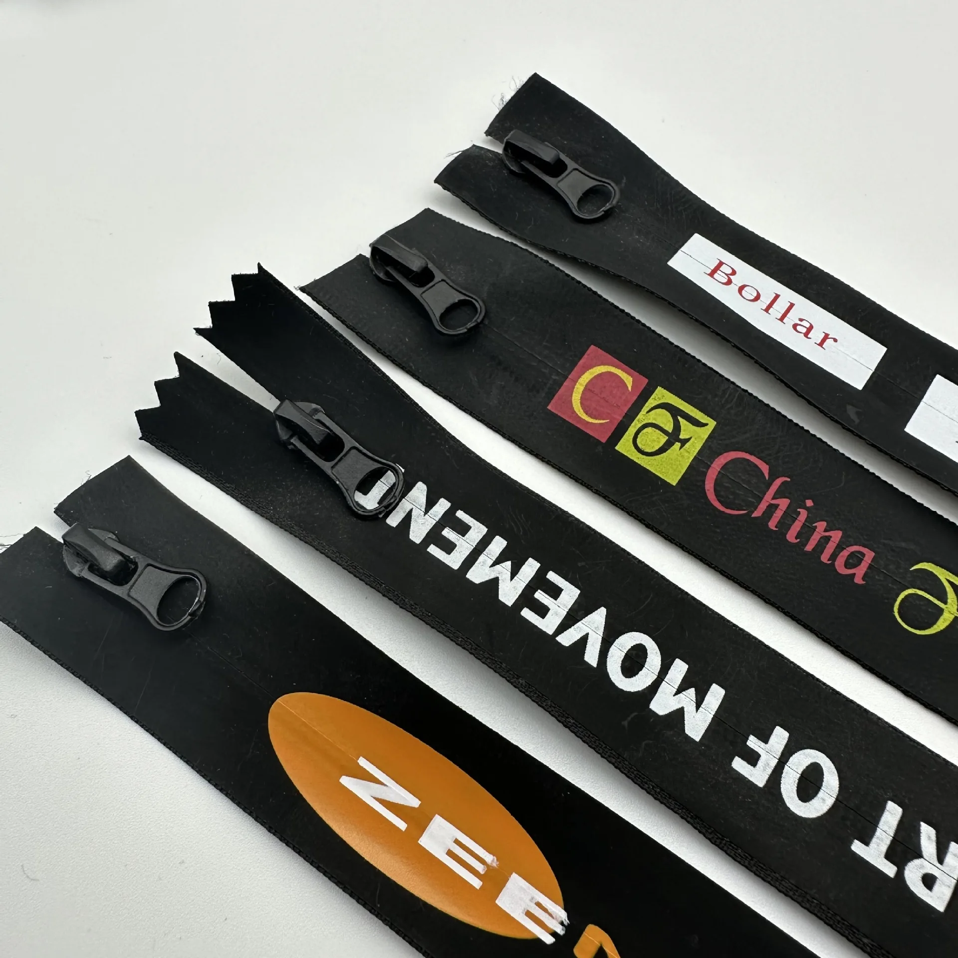 No. 3 No. 5 Korean zip printing pattern closed tail raincoat waterproof zipper code pu