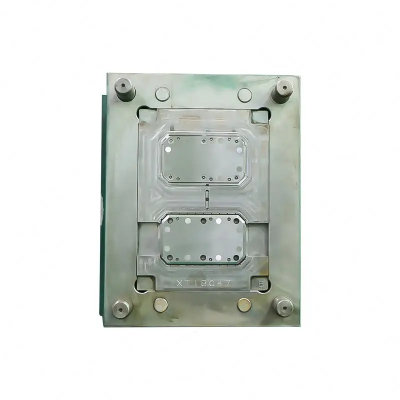 plastic dustbin trash can mold pedal garbage bin waste bucket injection mould in taizhou playing toys stapler injecting moulds