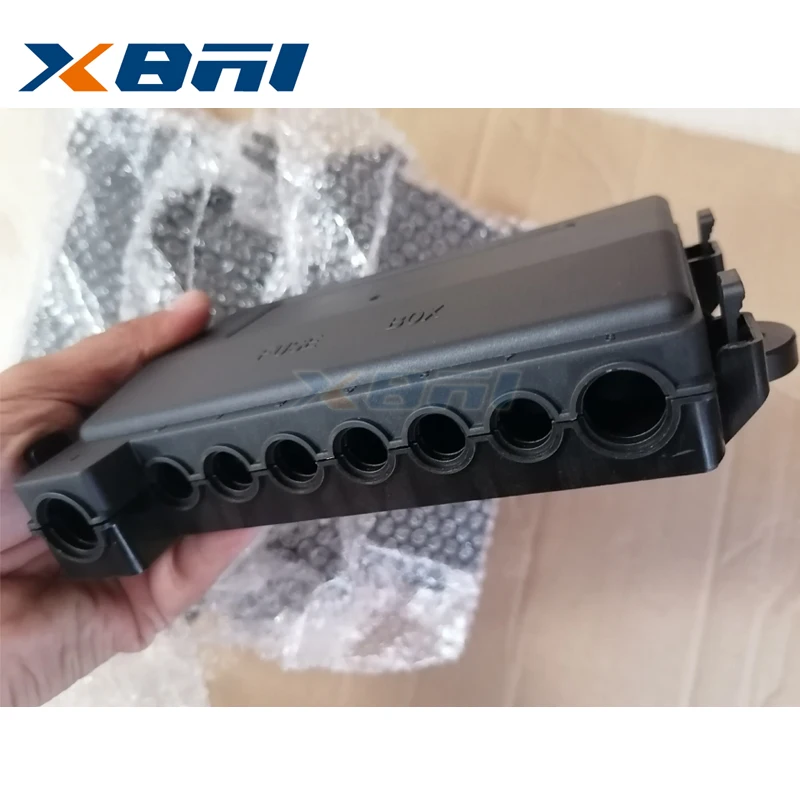 Original fuse device for HOWO 7-way fuse device assembly (country VI) SITRAK fuse WG9720580051