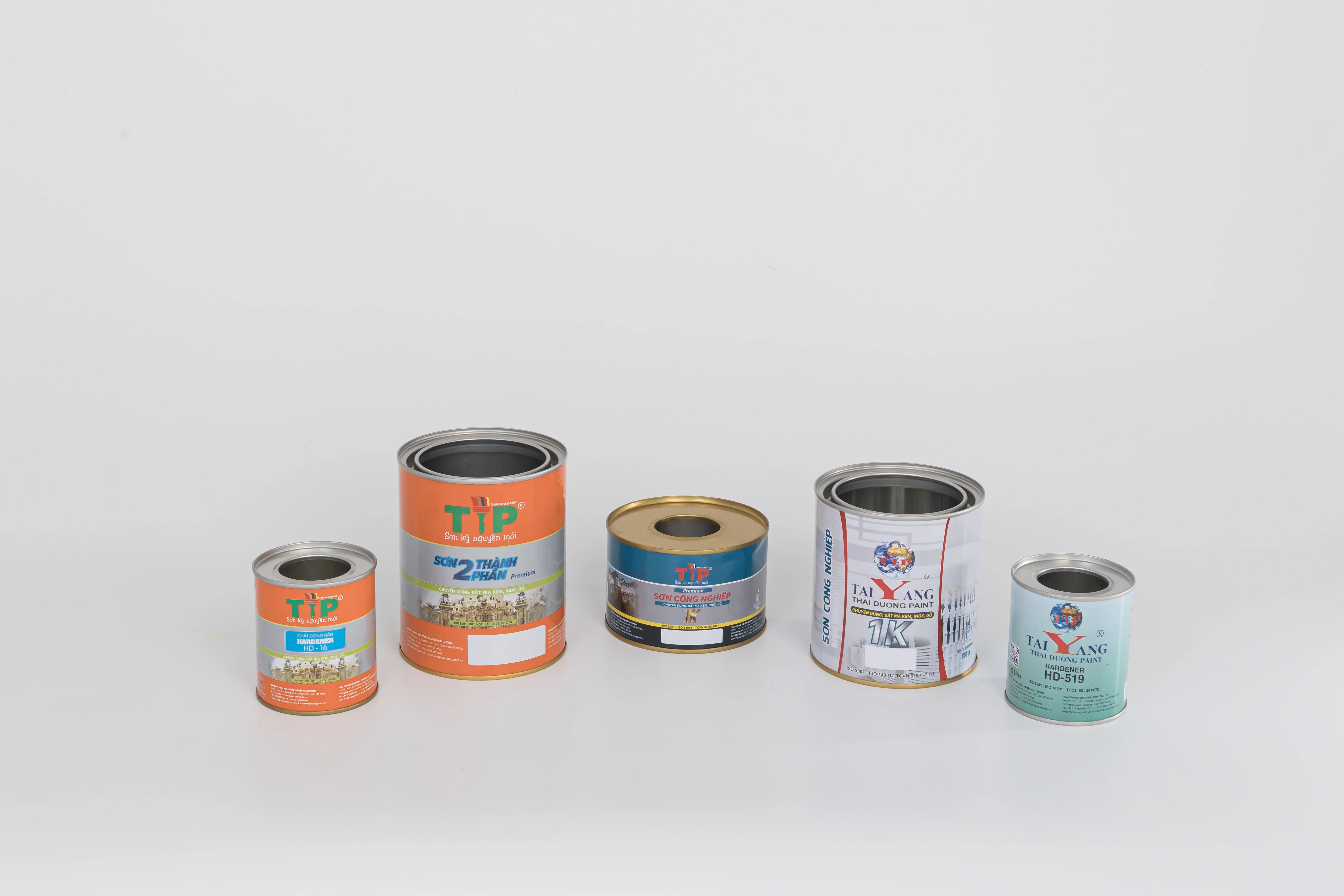 Wholesale Metal Packaging Round Metal Tin Packaging  Cookies Cake Tin Box With Lids customize