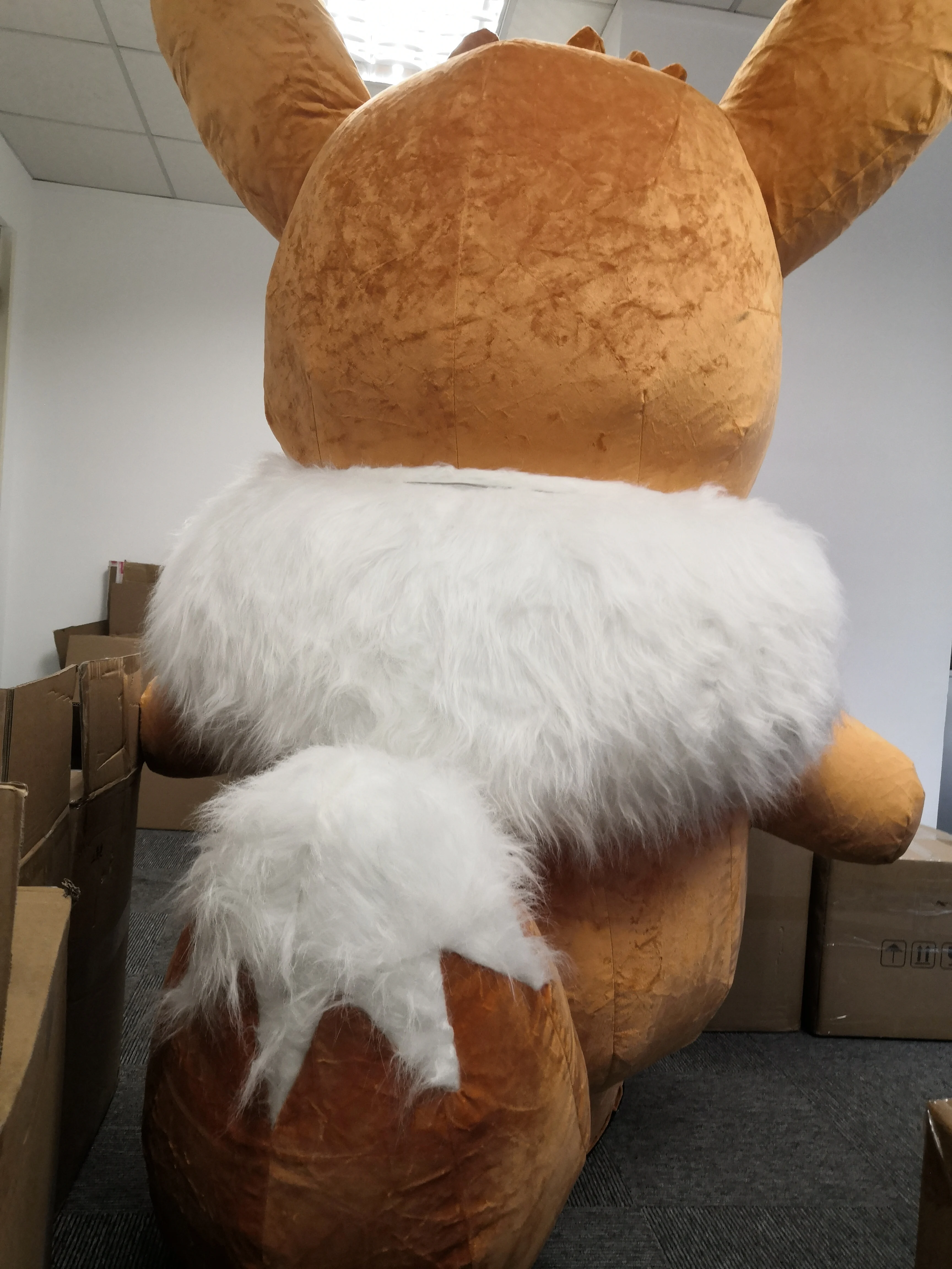 High Quality 2m/2.6m Plush Custom Cartoon Jolteon Mascot Inflatable Walking Animal Eevee Mascot Cartoon Costumes For Party