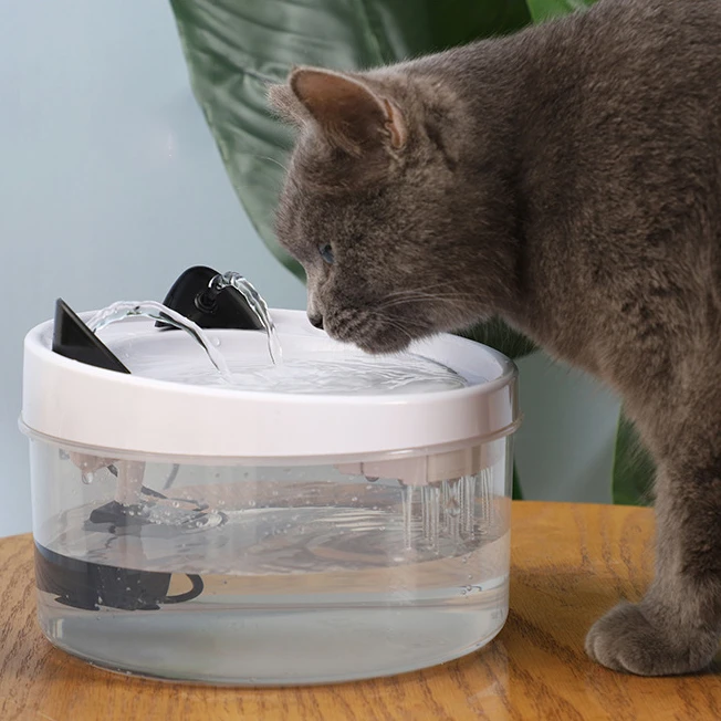 Oem/odm automatic pet fountain indoor cat drinking cat water fountain with led light