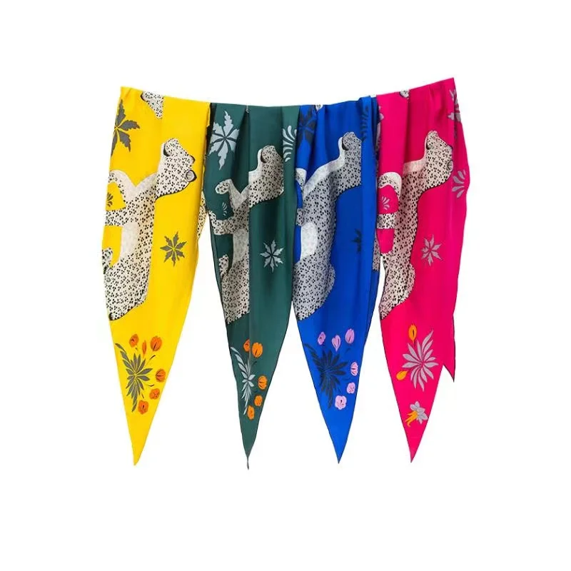 Premium Quality Made in Hangzhou 90x90cm custom twill Silk square scarf  classic carre