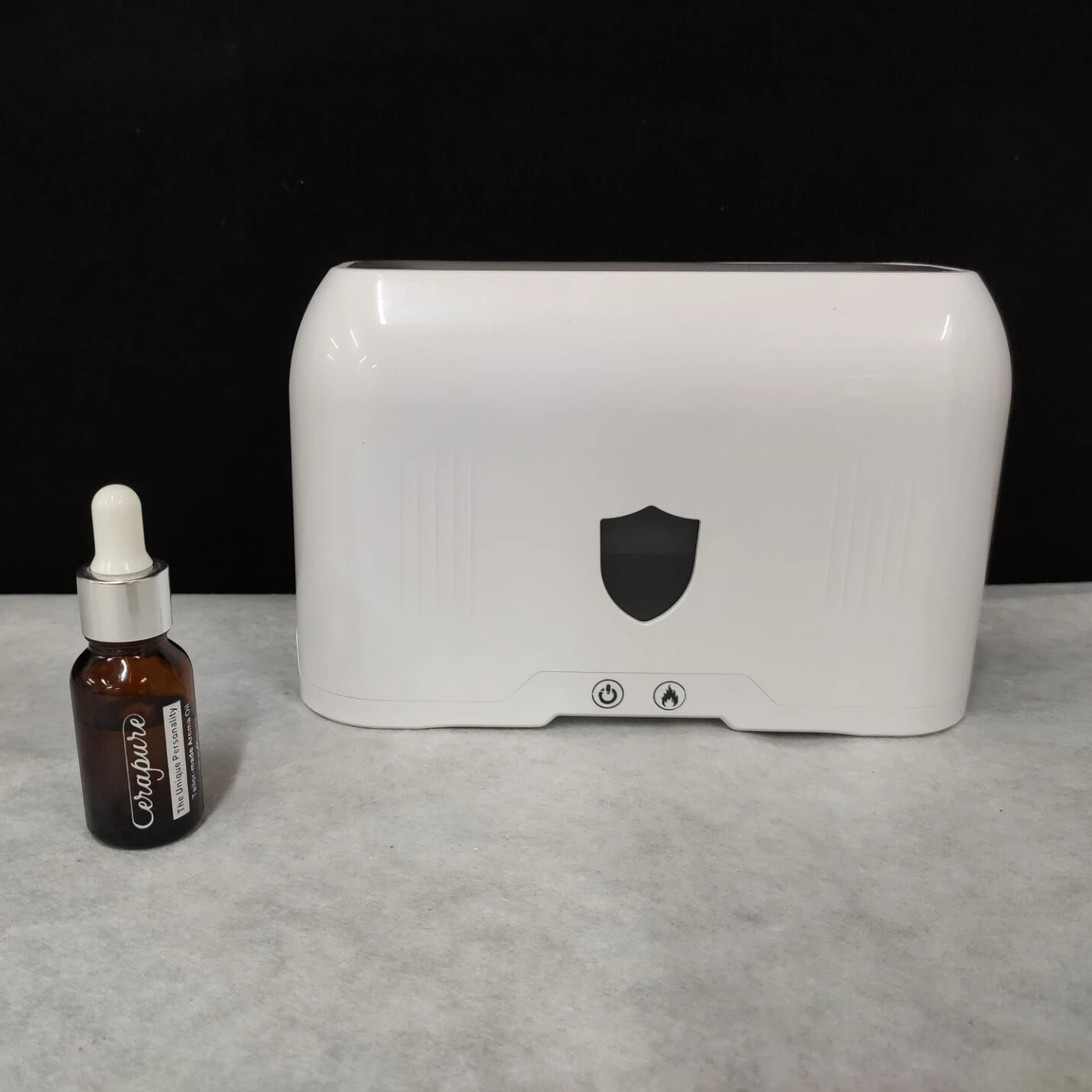 Ultrasonic Essential Oil Diffusor Air Humidificador Aroma Diffuser 200ml Mini Humidifier LED Light