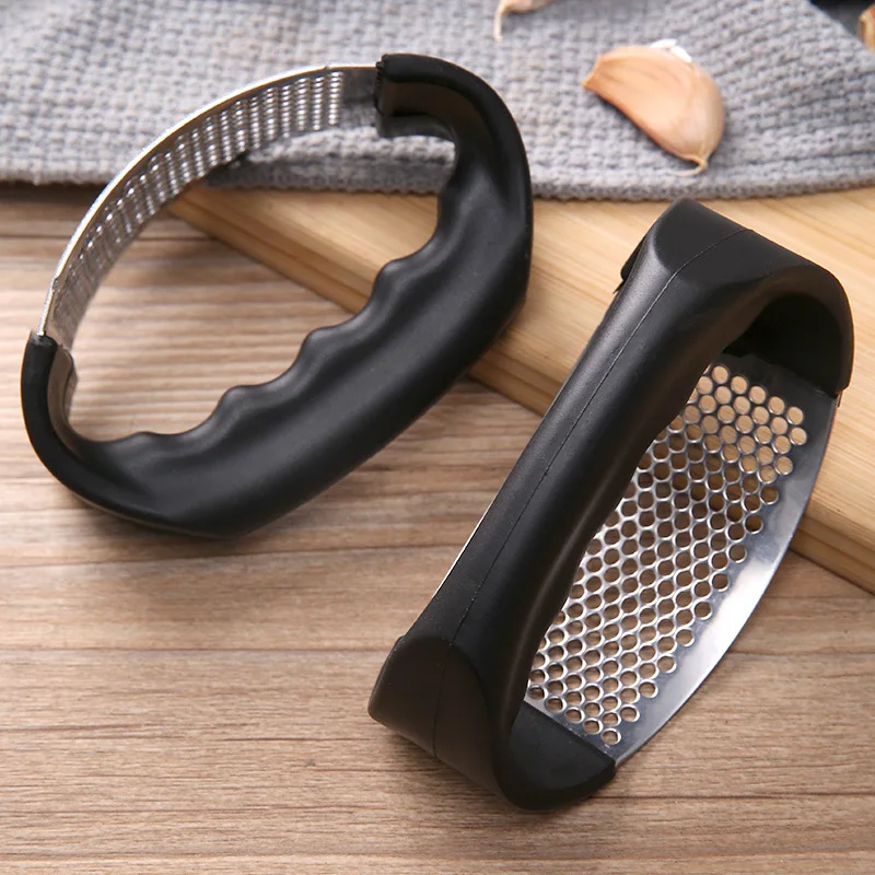 Wholesale Garlic Crusher Kitchen Food Cutter Tool New Stainless Steel Garlic Press Handheld Stainless Steel Garlic Press