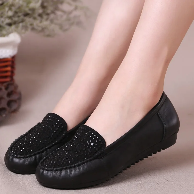 
2020 Bright diamond plus size women casual shoes lady loafers genuine leather flat ladies stock shoes 