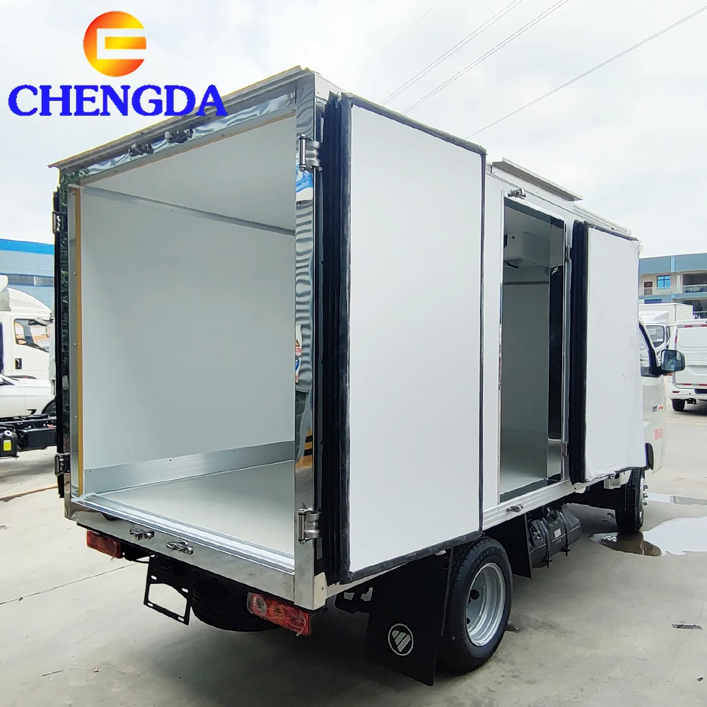 Foton S Aumark New Type Light 6 7 8 Ton 4X2 Transport Vehicle Stable Fruit Vegetable Preservation Long-Range Refrigerated Truck