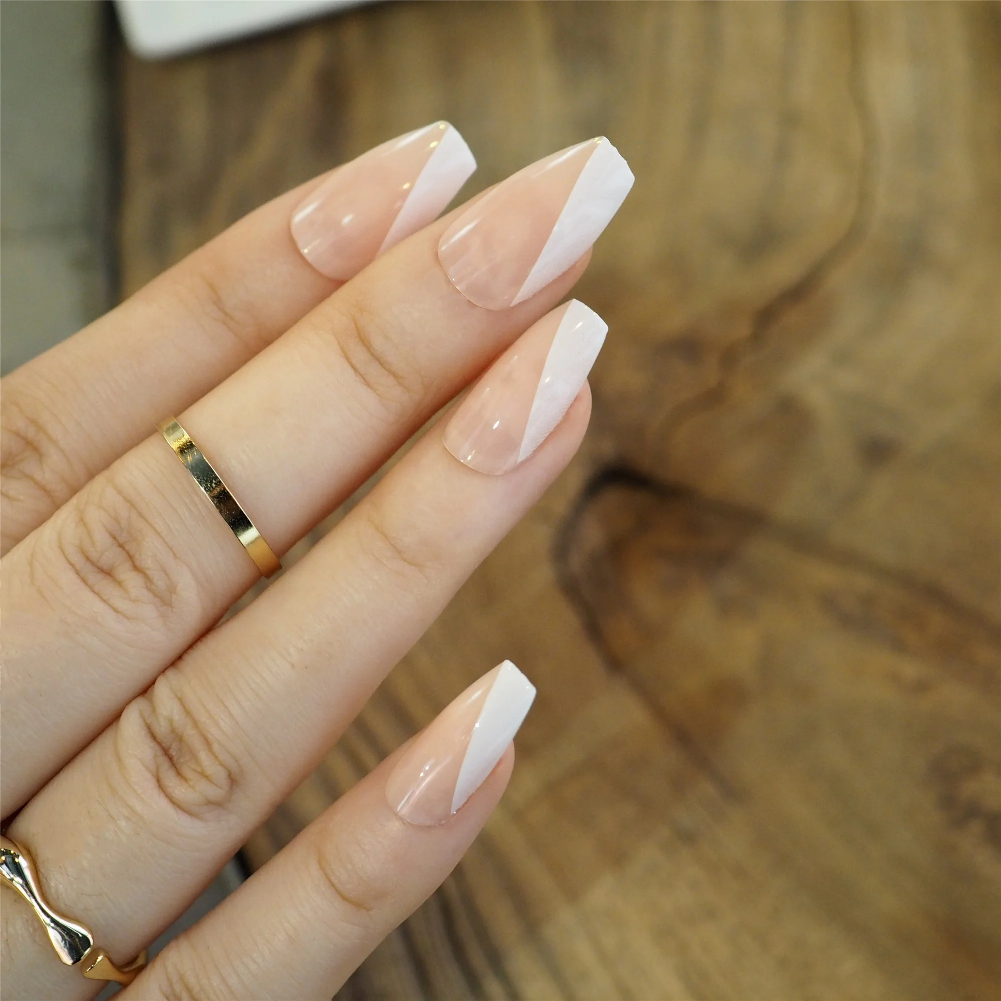 Wholesale Price Nude Slanted French Manicure Press On High-quality Fake Nails Short Coffin