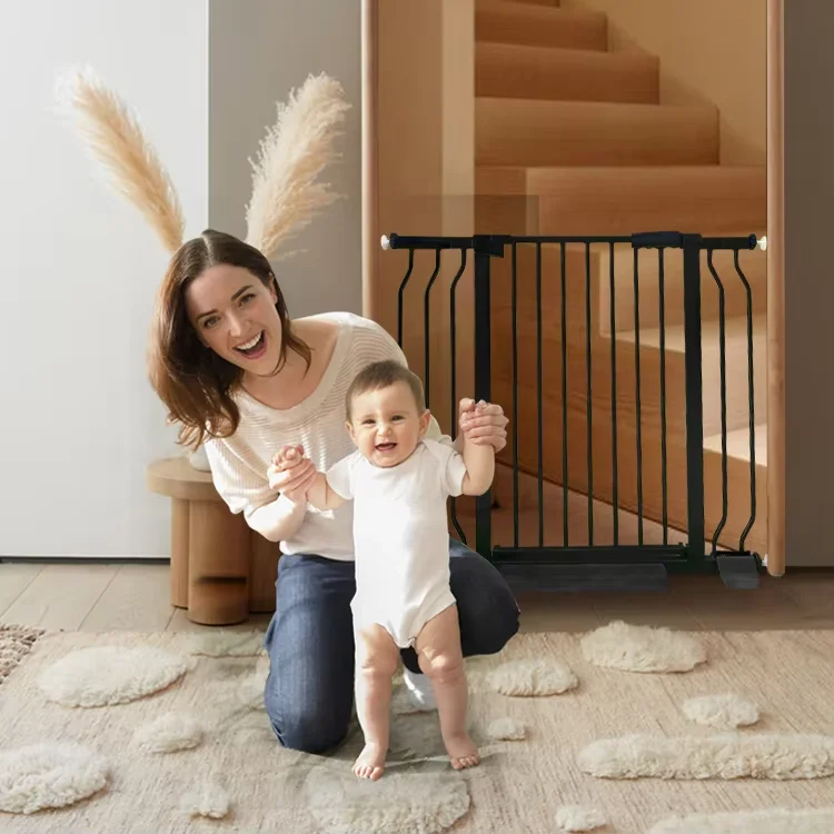 Chocchick Custom Expandable Width Stairs Barrier Metal Material Kids Protection Portable Fence Safety Baby Gate