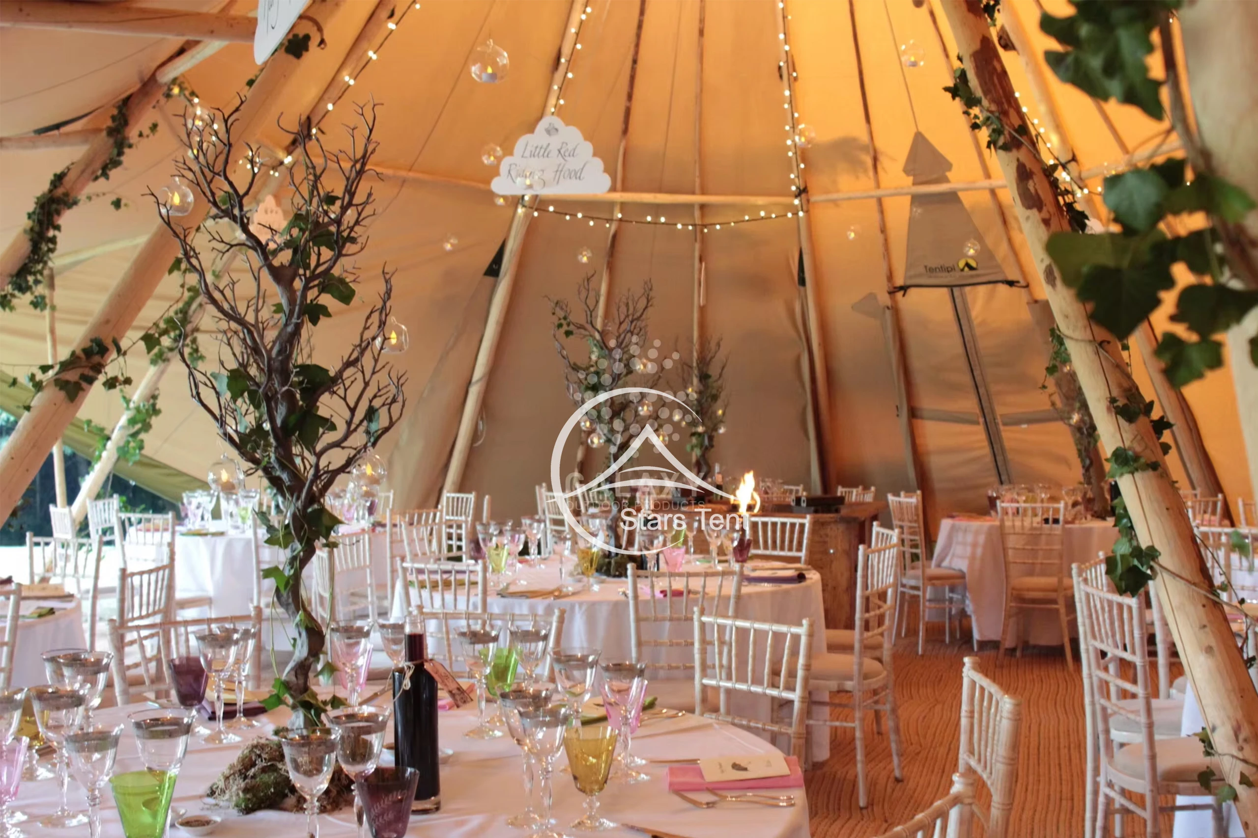 Outdoor Camping Waterproof Indian Pyramid Large Tent Party Wedding Hotel  Coffee Shop Cafe Glamping Safari Tipi Tent