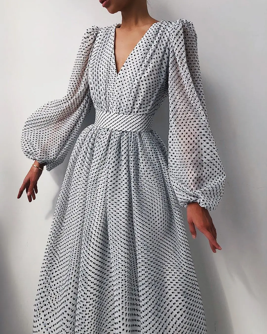 Long Dress Chiffon Summer Wholesale ladies autumn v-neck Midi dress puff sleeve polka dot flutter sleeve evening Spot dresses