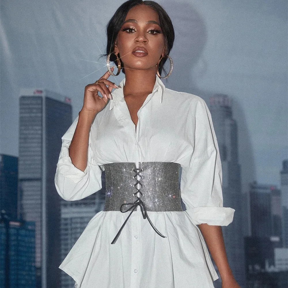 Женский эластичный корсет на шнуровке