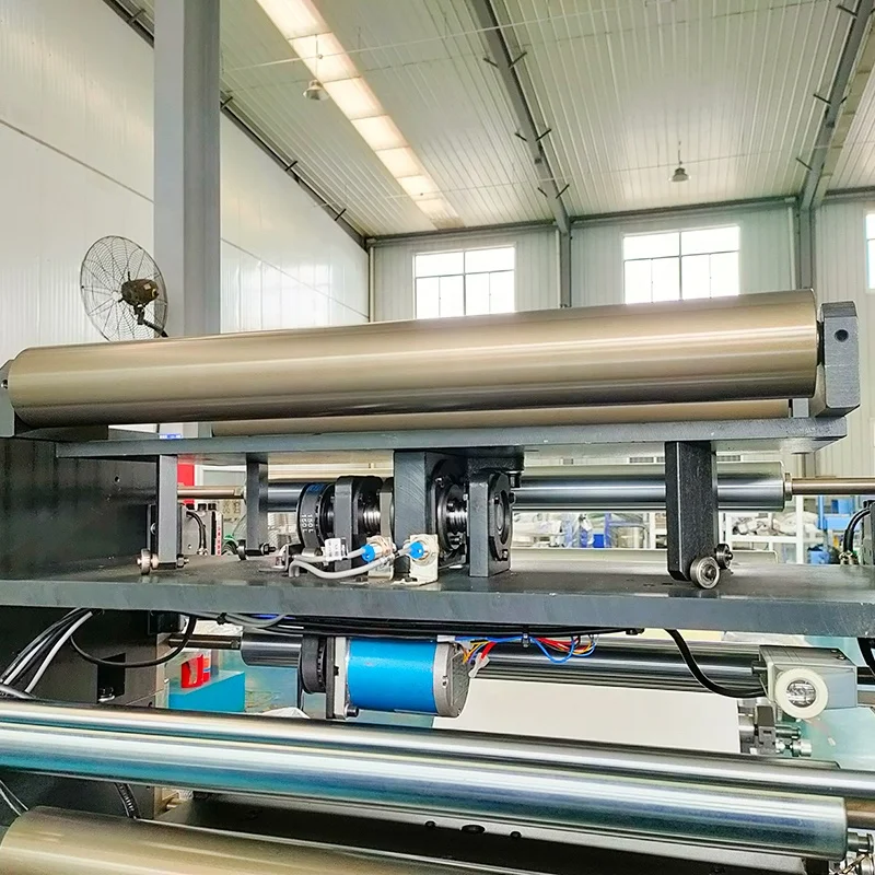 Multi layers NCR carbonless paper continuous copy paper jumbo perforating folding machine
