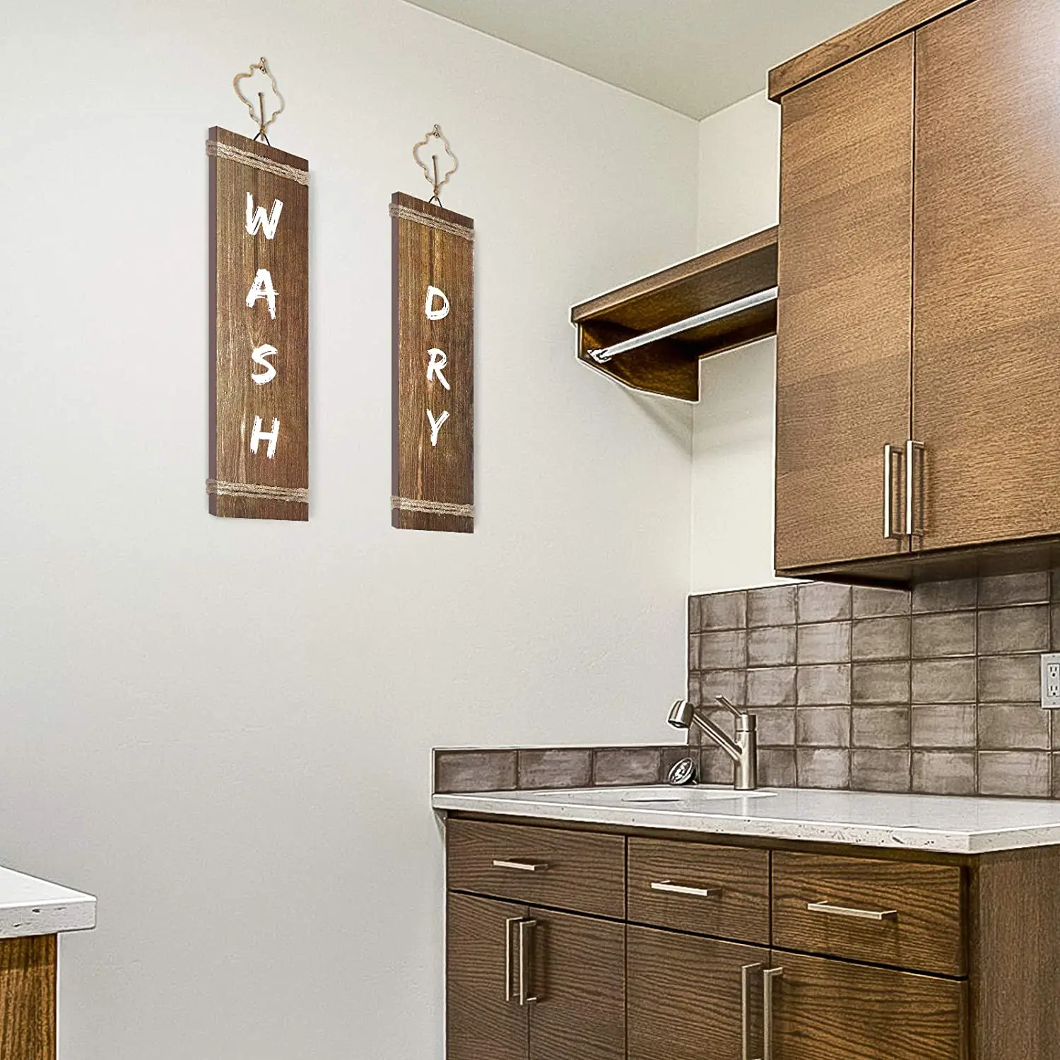 
4 Pieces Laundry Room Decor Home Vintage Wooden Farmhouse Laundry Sign 