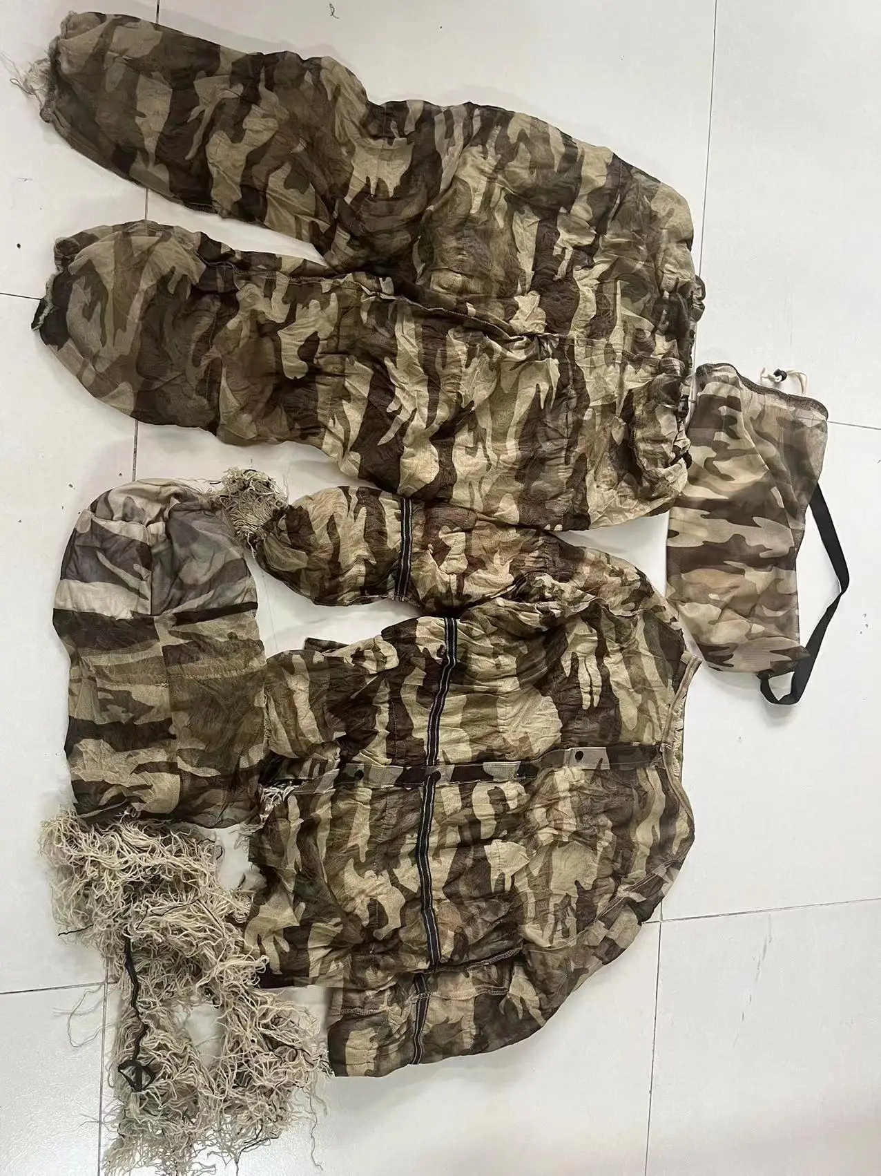 Vanda New Forest Leaf Camo Ghillie Suit For Hunting Durable Forest Product Mesh Lining