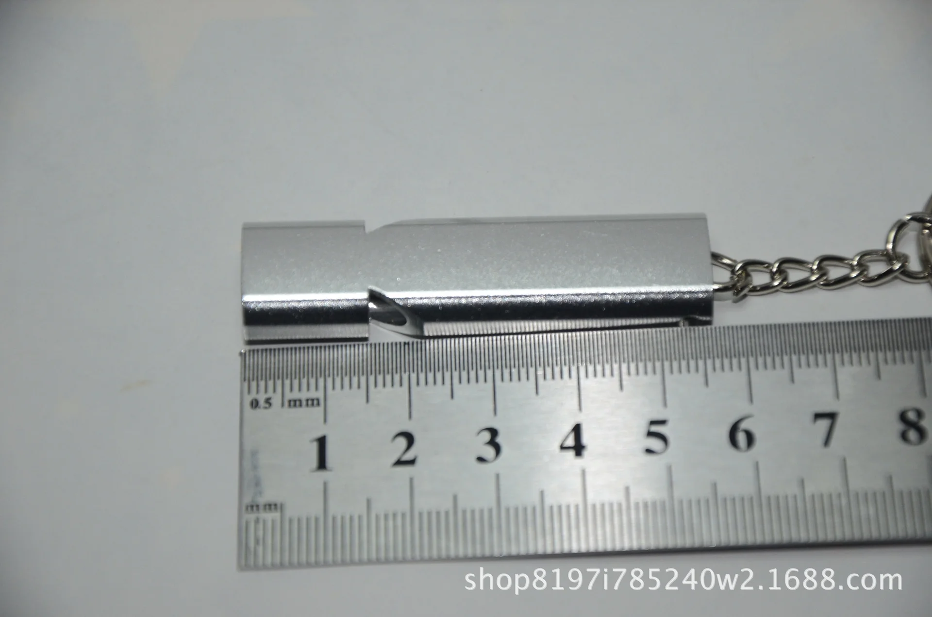 Wholesale Outdoor Emergency Survival Metal Whistles Keychain Safety Tool Custom Aluminum Alloy  Self Defense Keychain for Women