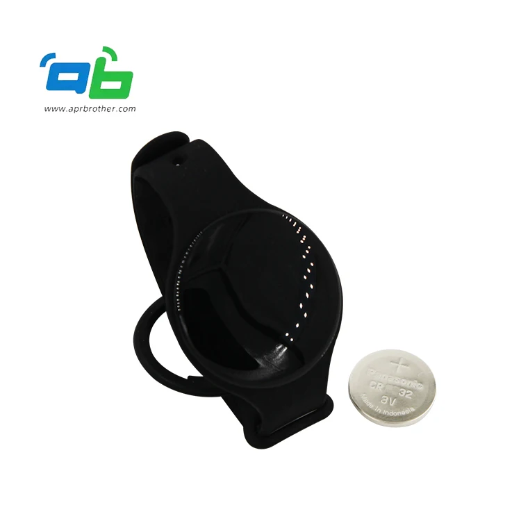 BLE 4.0 Wristband Beacon and Eddystone compatible for tracking