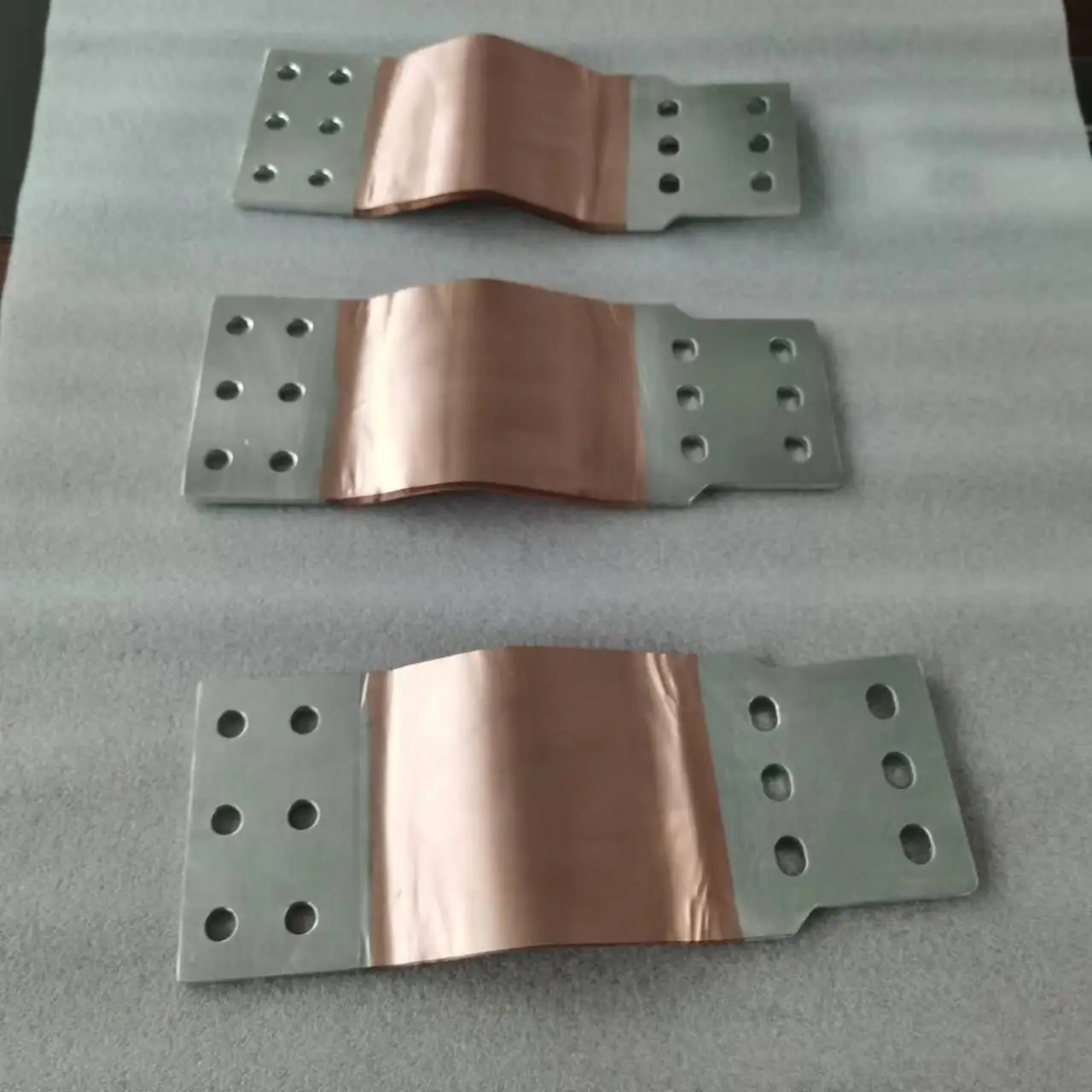 Customized flexible laminated copper foil bus for wind power generation
