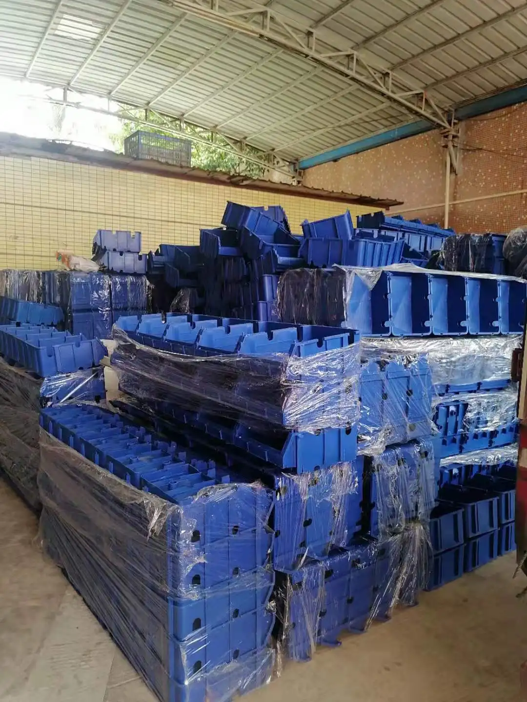 Factory wholesale aquaculture mud crab plastic boxes crab house for fish farm