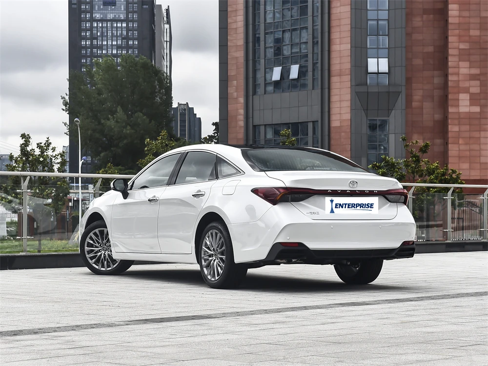 Toyota-ta Avalon 2024 2 5 л E-CVT ограниченный 185Ps кожаный гибридный седан