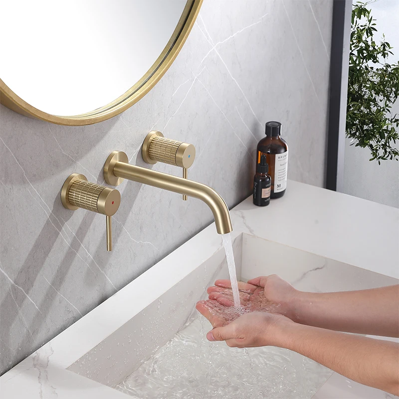 Luxury Bathroom Sink Faucet 3 Holes Brass Brushed Gold Vanity Faucet Knurled Wall Mounted Basin Mixer Faucet