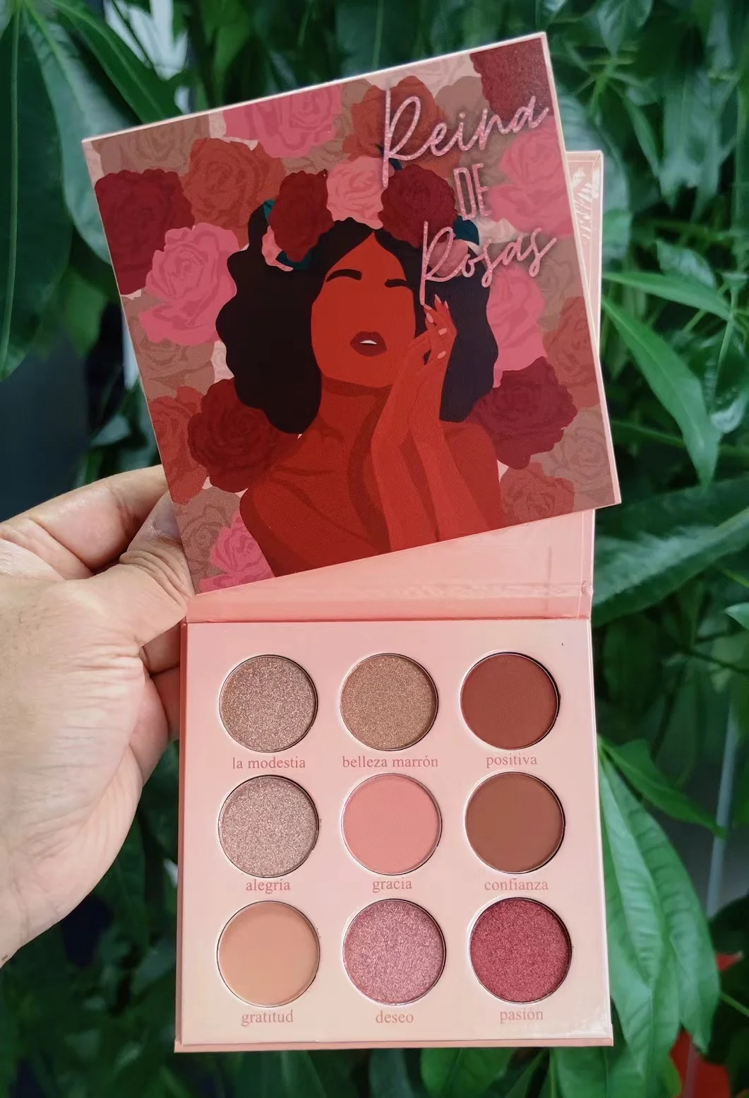 High Pigment No logo Eyeshadow Palette OEM 88 Shades Custom Color Eyeshadow Palette