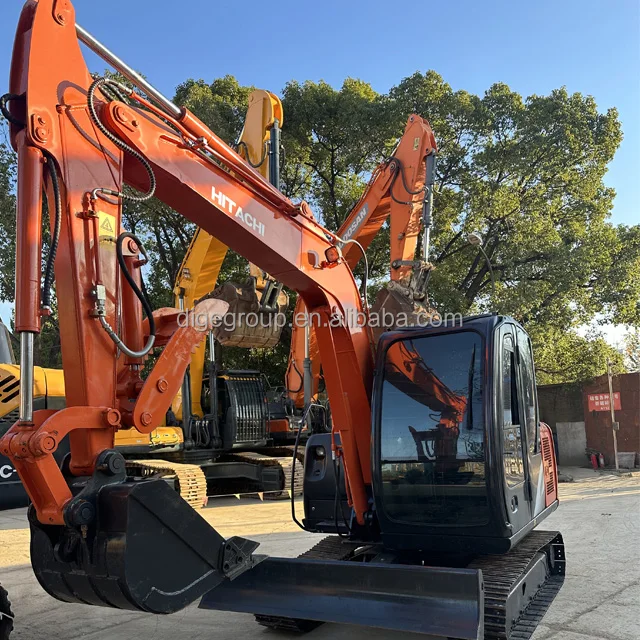 Japan original used excavator Hitachi ZX60  ship from Japan port for sale