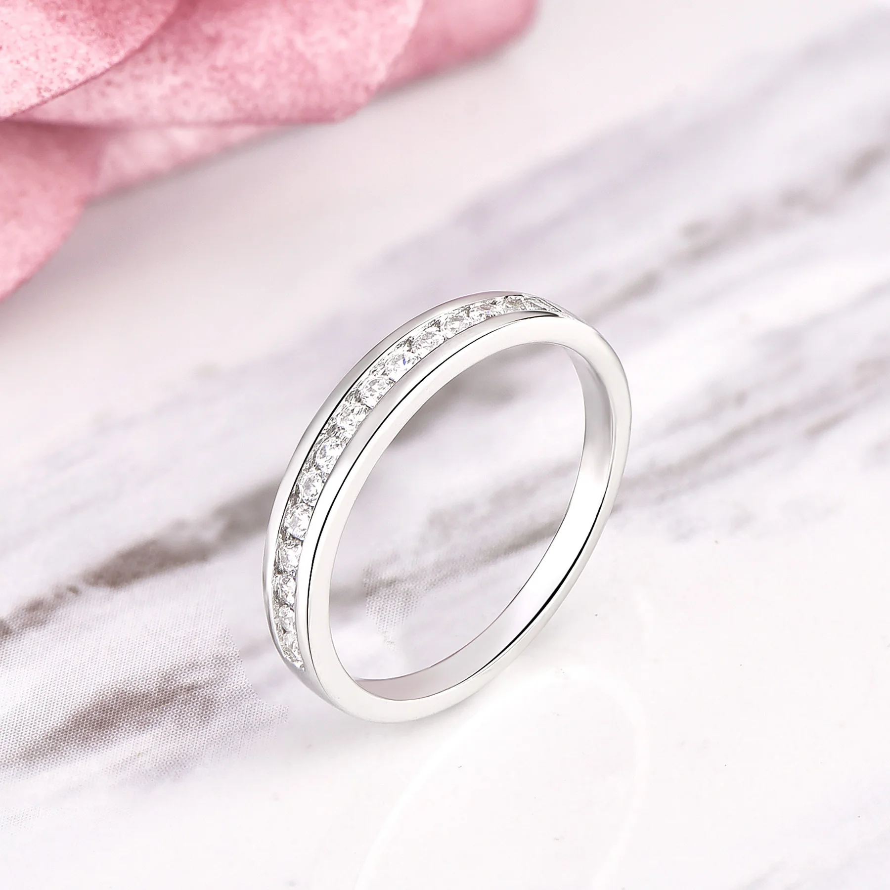 Simple Design 925 Sterling Silver Inlaid Zirconia White Diamond  for Women Square Zircon Diamond Finger Band Rin