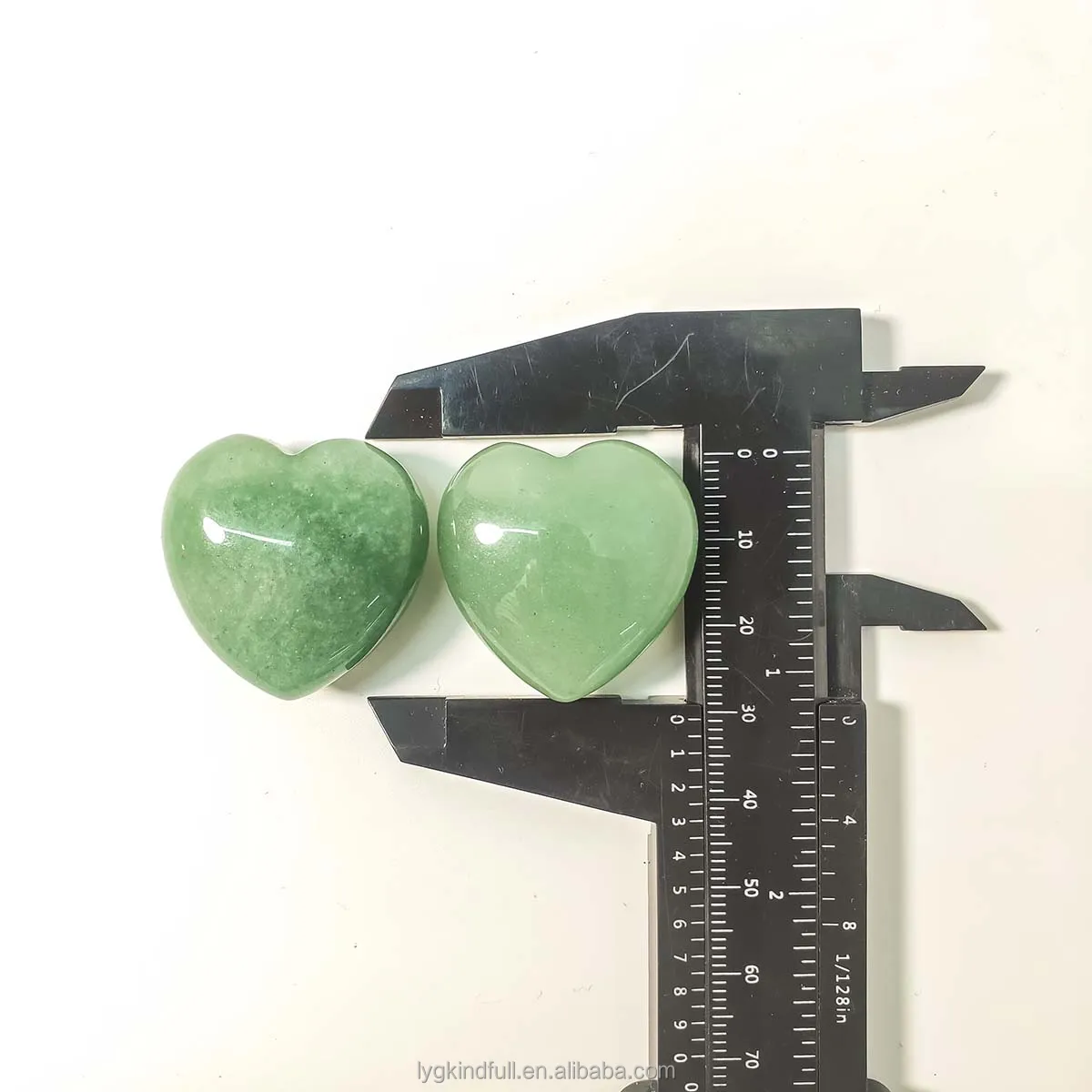 Natural Mini Green Aventurine Crystals Stone 3CM Loving Heart Healing Crystal Green Aventurine Small Crystal Hearts