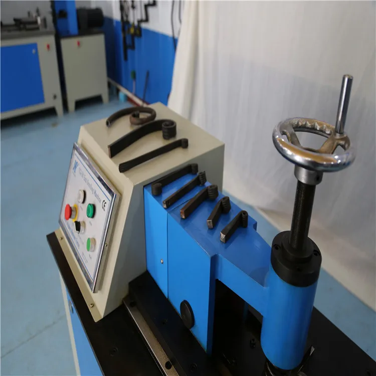 
Bent ends of iron art rolling machine 