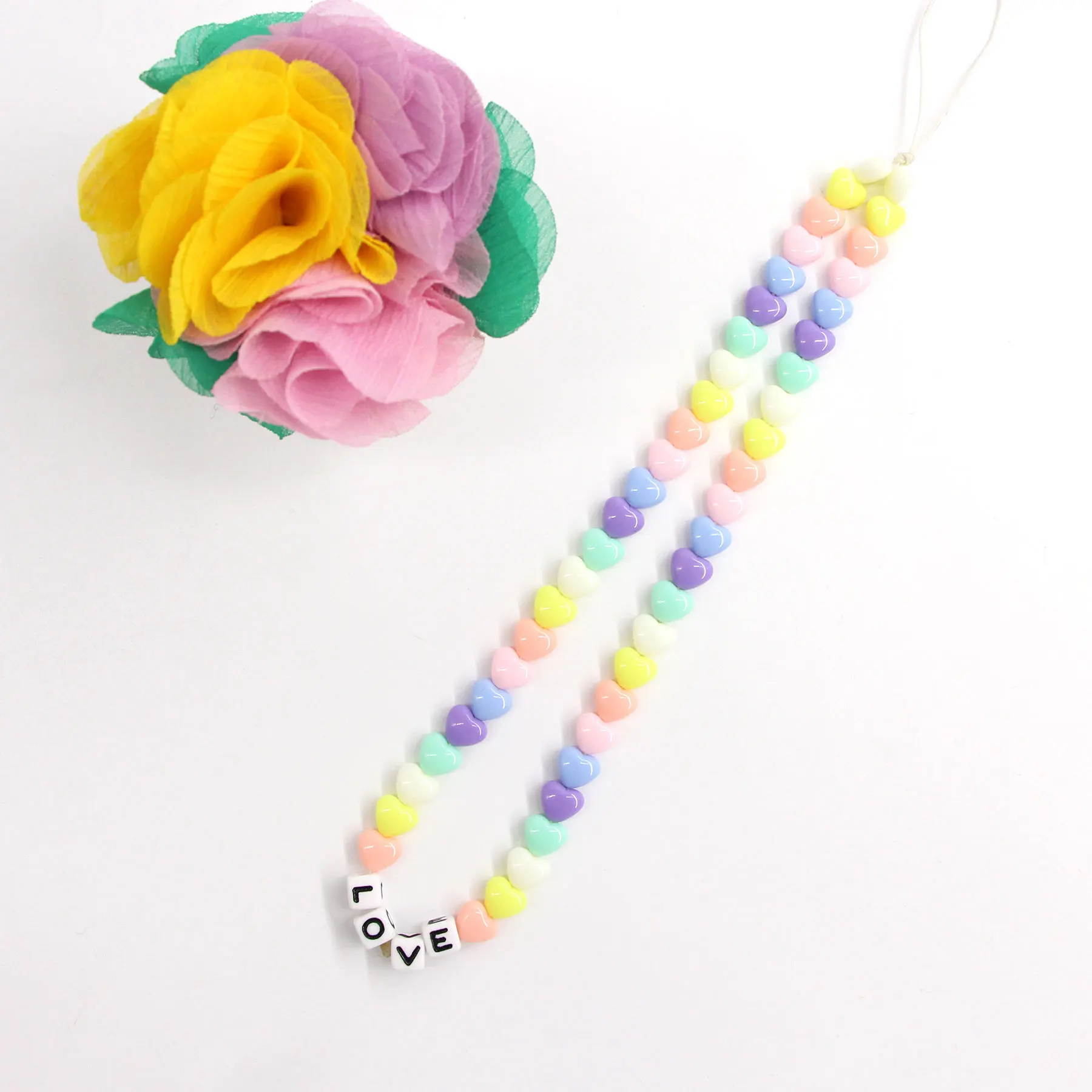 Acrylic High Quality Rainbow Cute Custom Girls Phone Chain Ladies Wallet DIY Women Holder Heart Bead Mobile Chain
