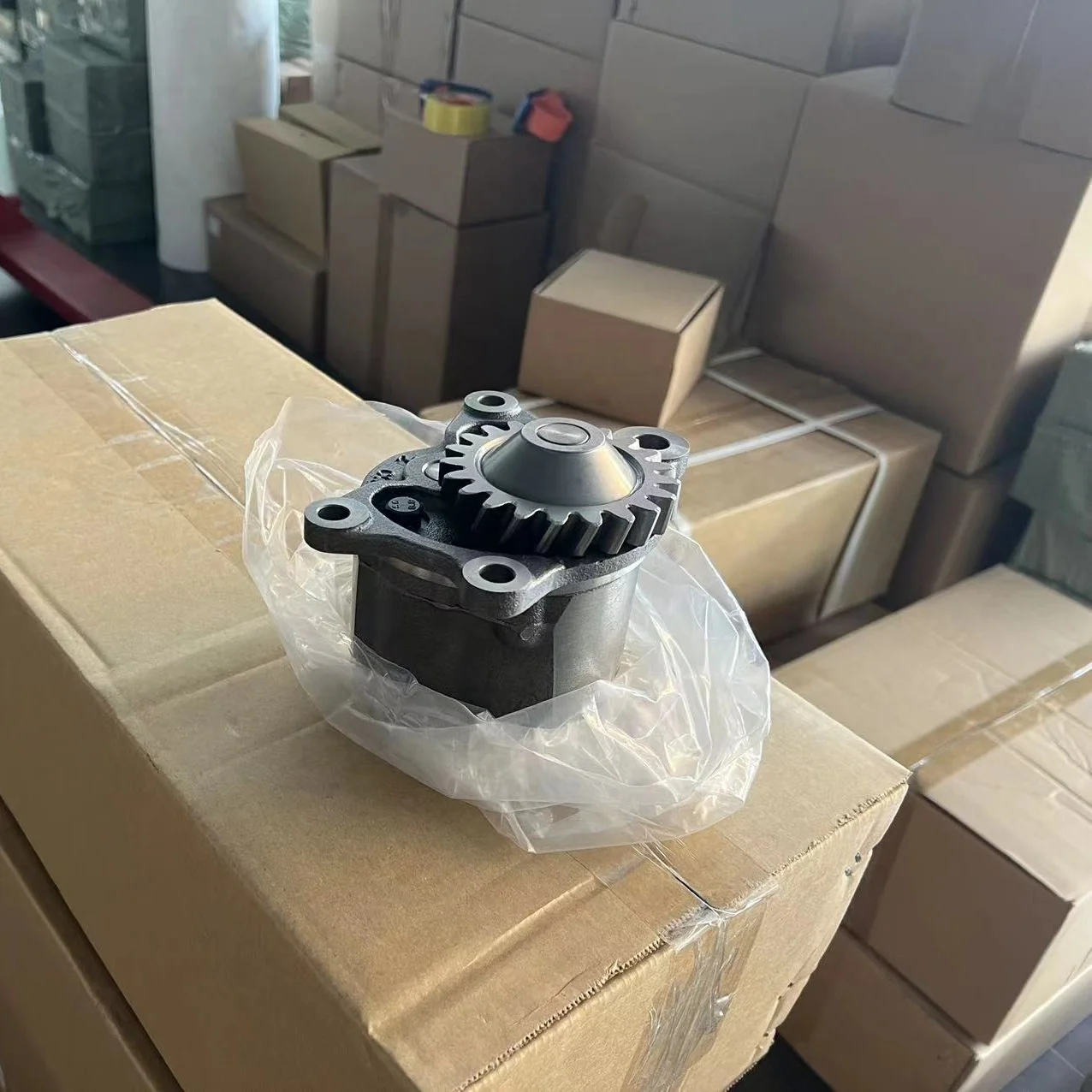 Oil Pump S6D125 engine parts 6D125 Oil Pump 6150-51-1004 6150-51-1002 bulldozer D60A-8