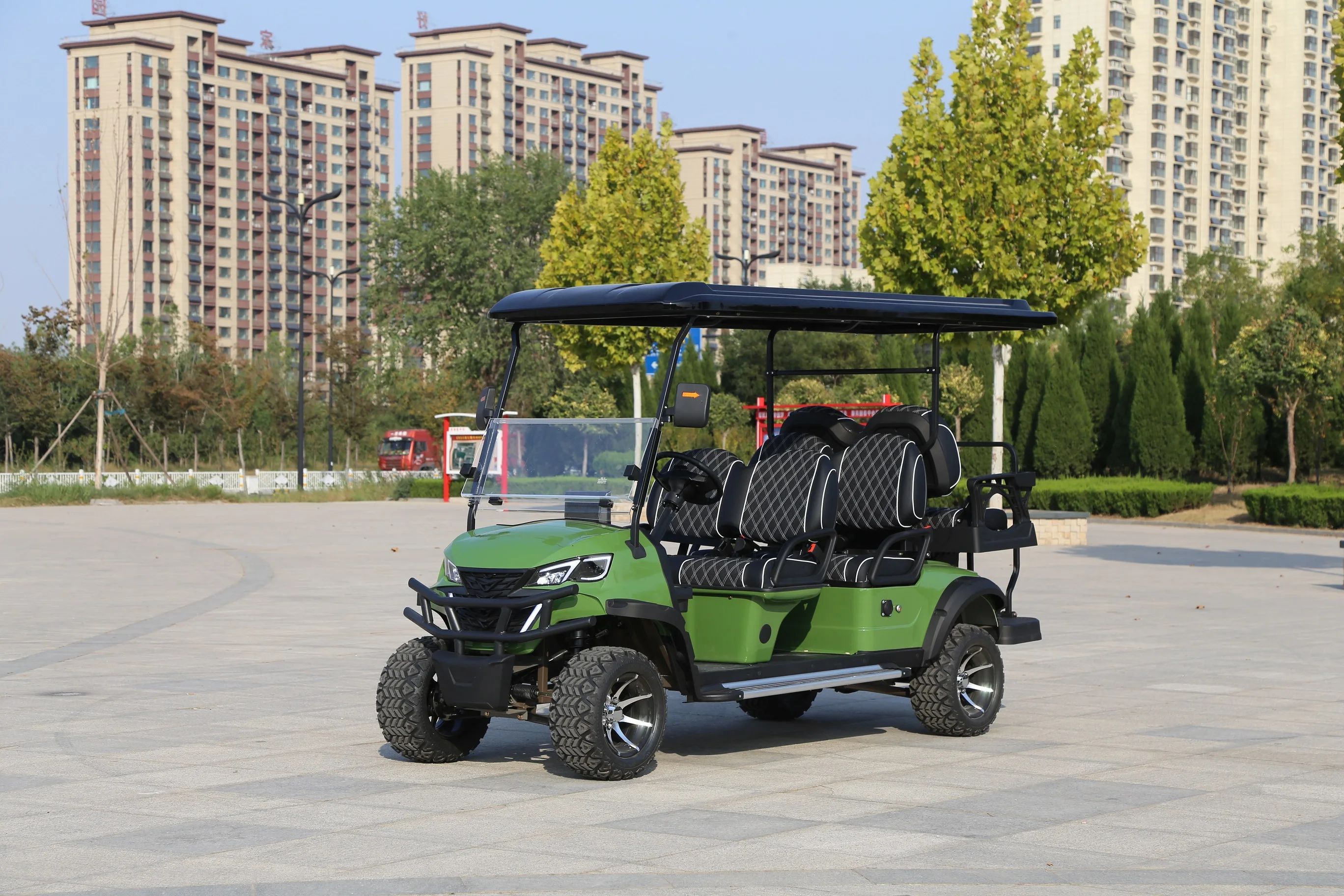 Off-Road 4 Wheel Motor Drive Golf Cart Club Car 6 Seats Lithium Battery 60v Electric Golf Cart Buggy Car For Sale