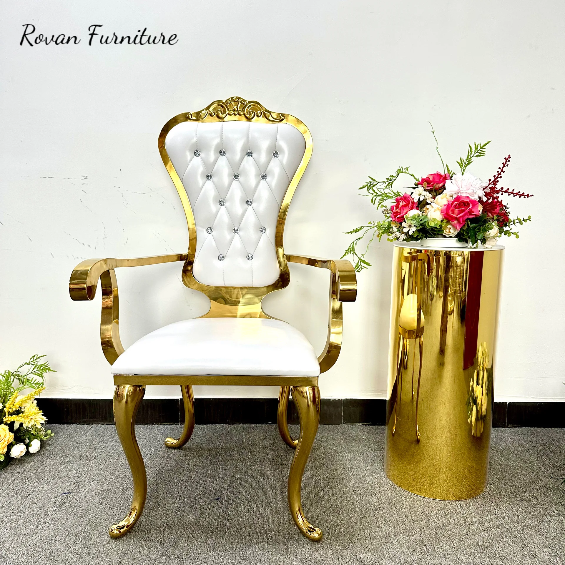 Luxury golden stainless steel chair royal bridal chair for wedding event or banquet party use