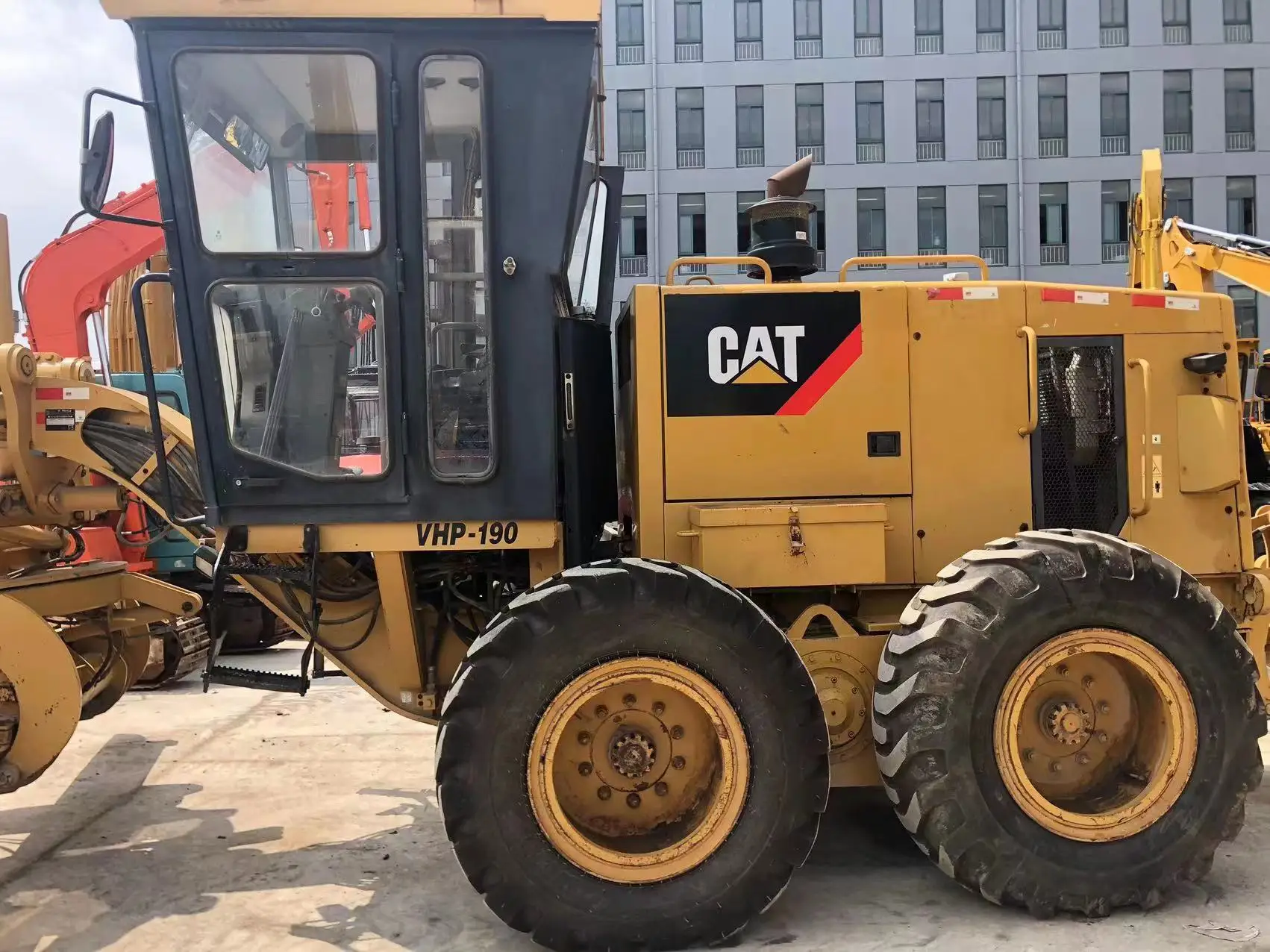 Hot Selling Good quality CAT 140K motor grader japan used cheap caterpillar usa 140G 140K 140 motor grader for sale