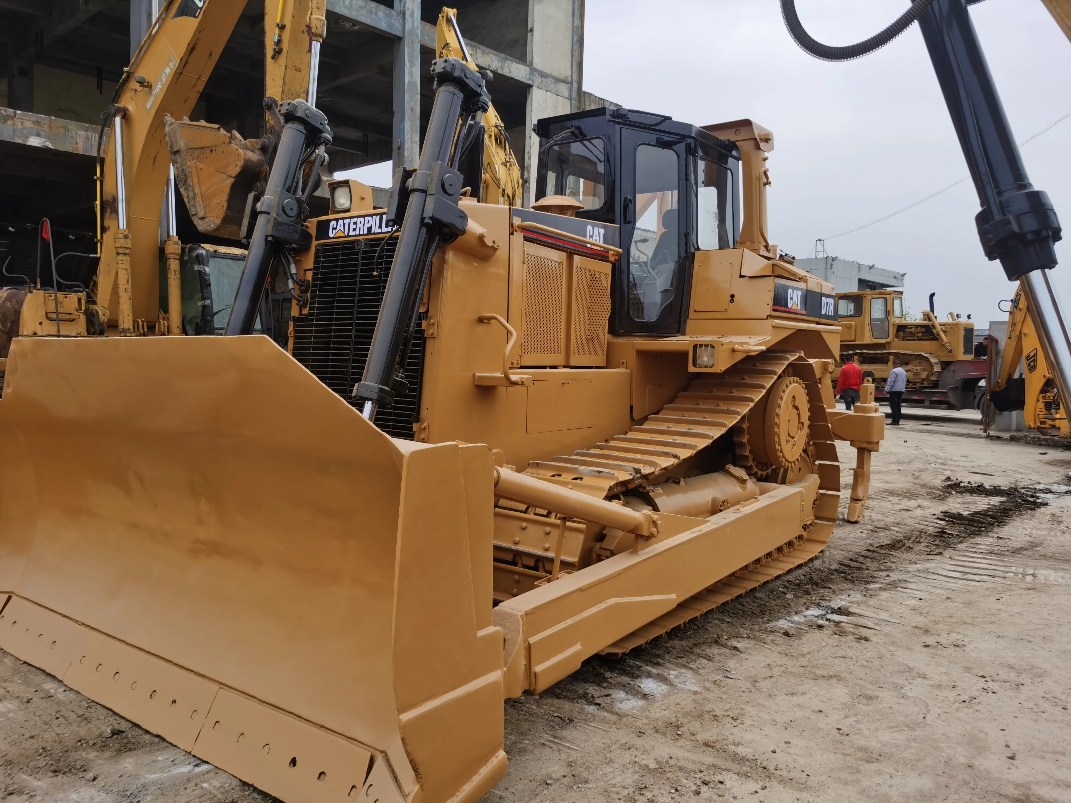 Factory Direct Supply Caterpillar D7R Bulldozers Used Original with Low Price Core Components Included Bearing and Gearbox
