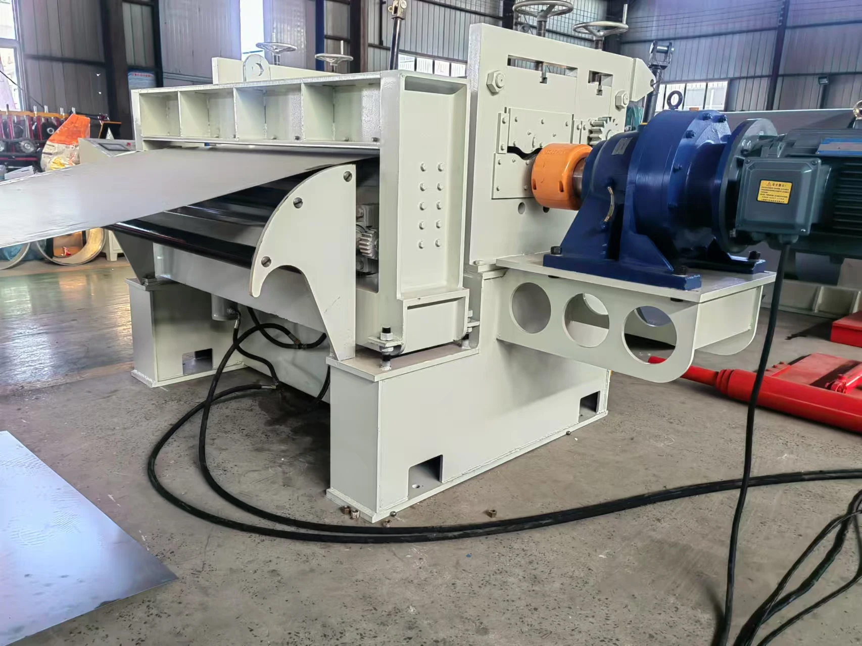 High-Speed Construction Material Slitting Line Efficient Machinery for Processing