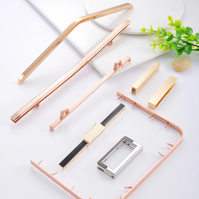  Custom Metal Decorative Corner Protectore Protective Bag Clips Clutch Purse Frames for