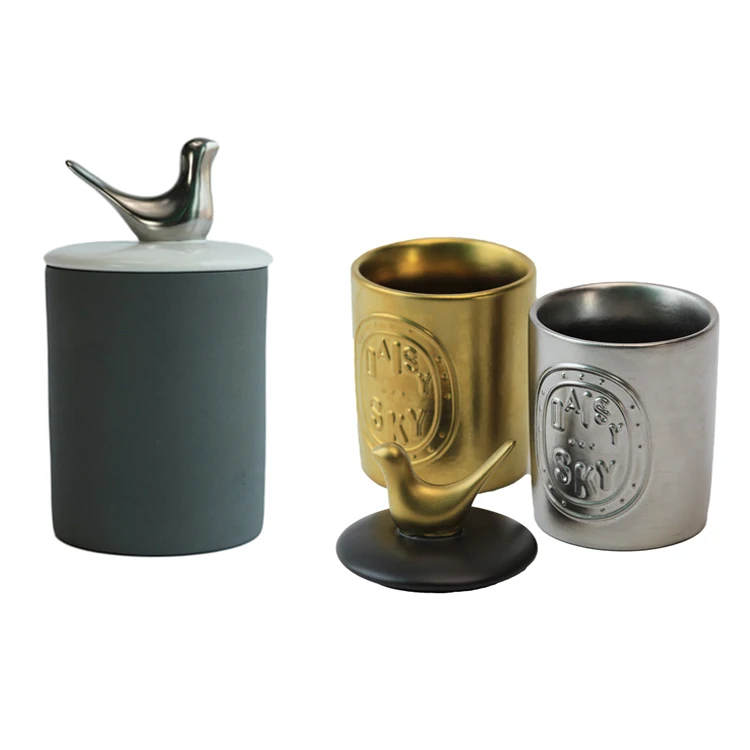 Premium Scented Candle Soy Candle Luxurious Vanilla Aromatherapy Ceramic Jar Strong Scented Candles Gift Boxed Perfect for Gift