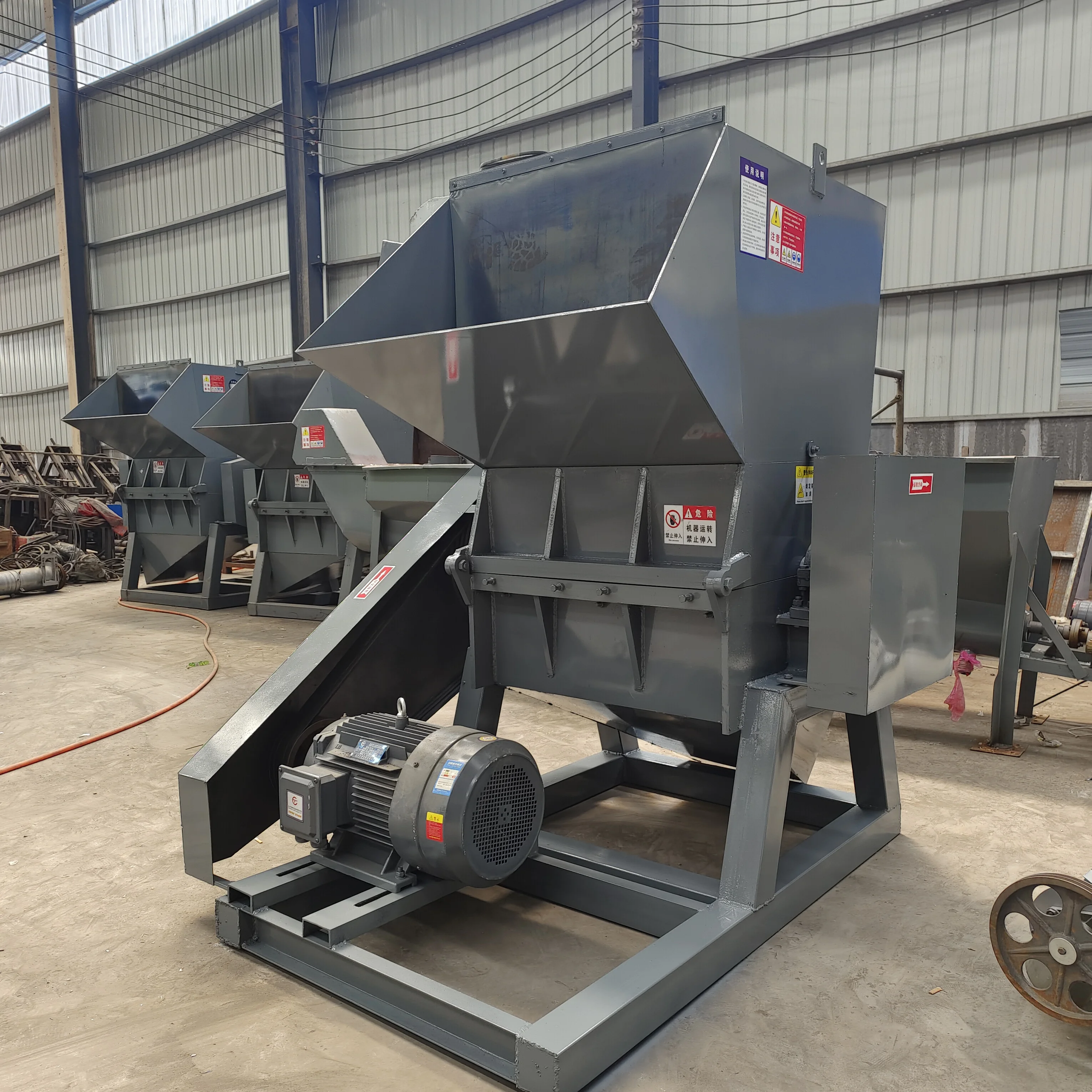 Outstanding Quality New Bottle Crusher Plastic Machine